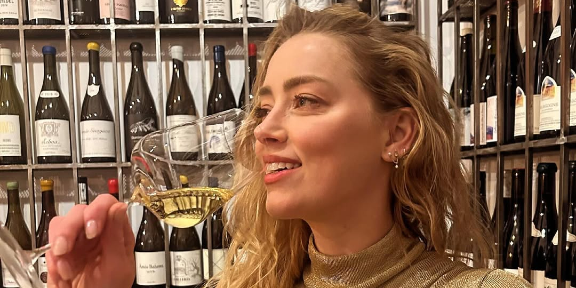 Эмбер Херд показала редкое фото дочери Уны (Фото: amberheard/Instagram)