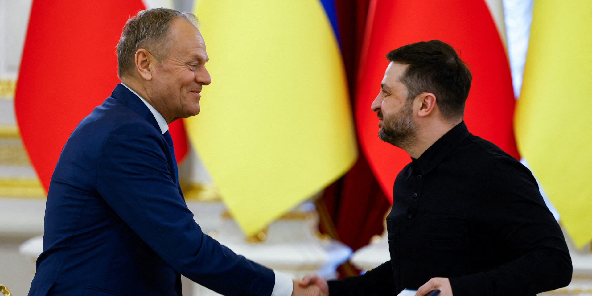 Туск заявив, що європейці спільно з українцями відбудують знищені українські міста після війни