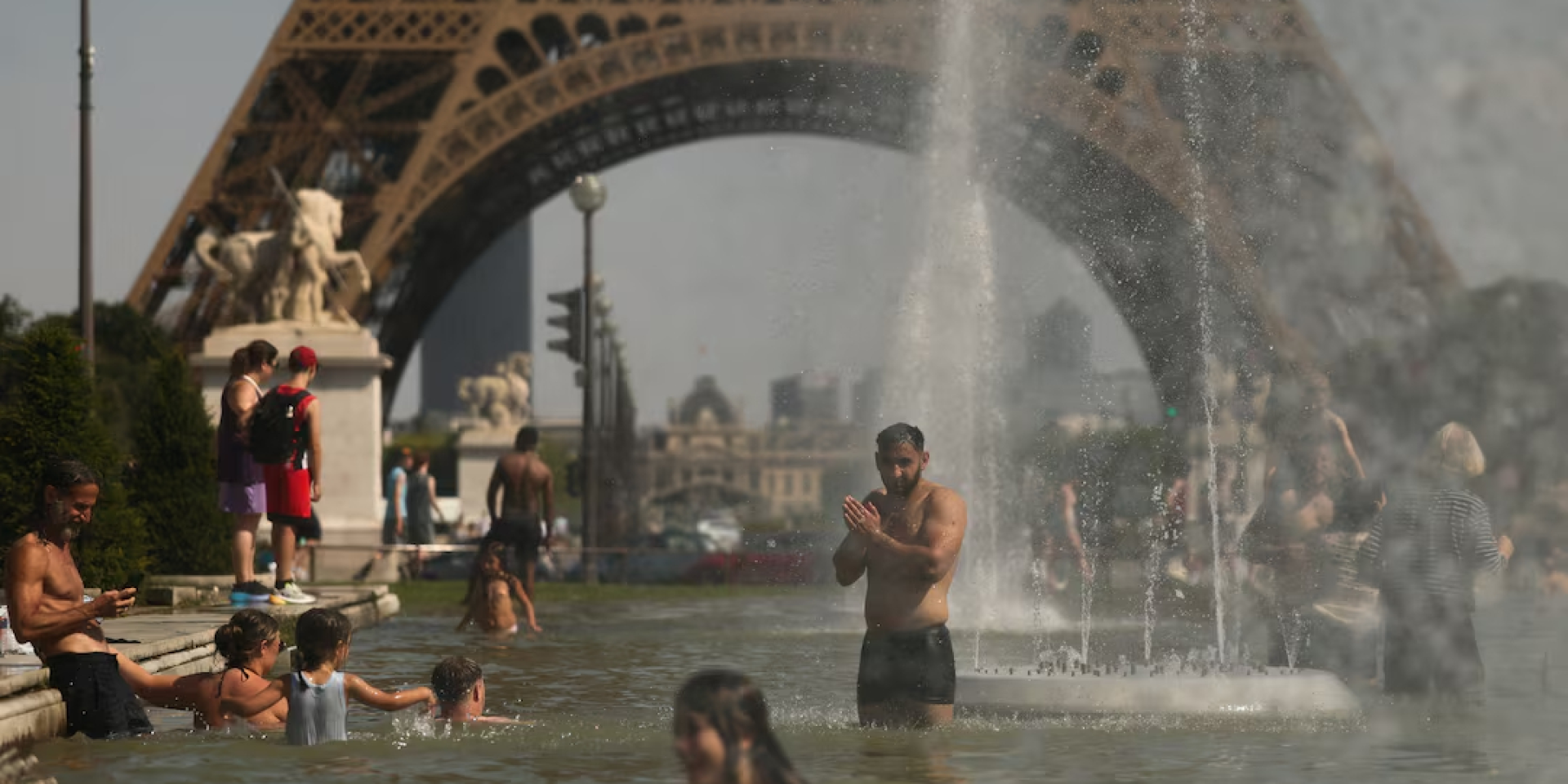 Аномальна спека 2026 (Фото: REUTERS/Fabrizio Bensch Purchase Licensing Rights)