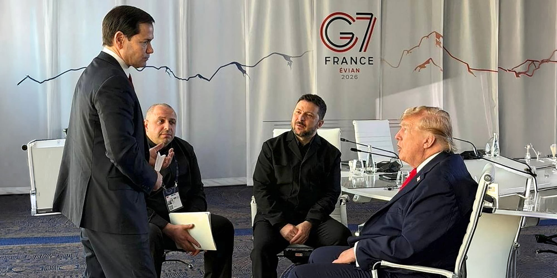 Ukrainian President Volodymyr Zelensky and US President Donald Trump speak during the G7 summit, Evian-les-Bains, France, June 16, 2026 (Photo: Zelenskiy Official / Telegram)