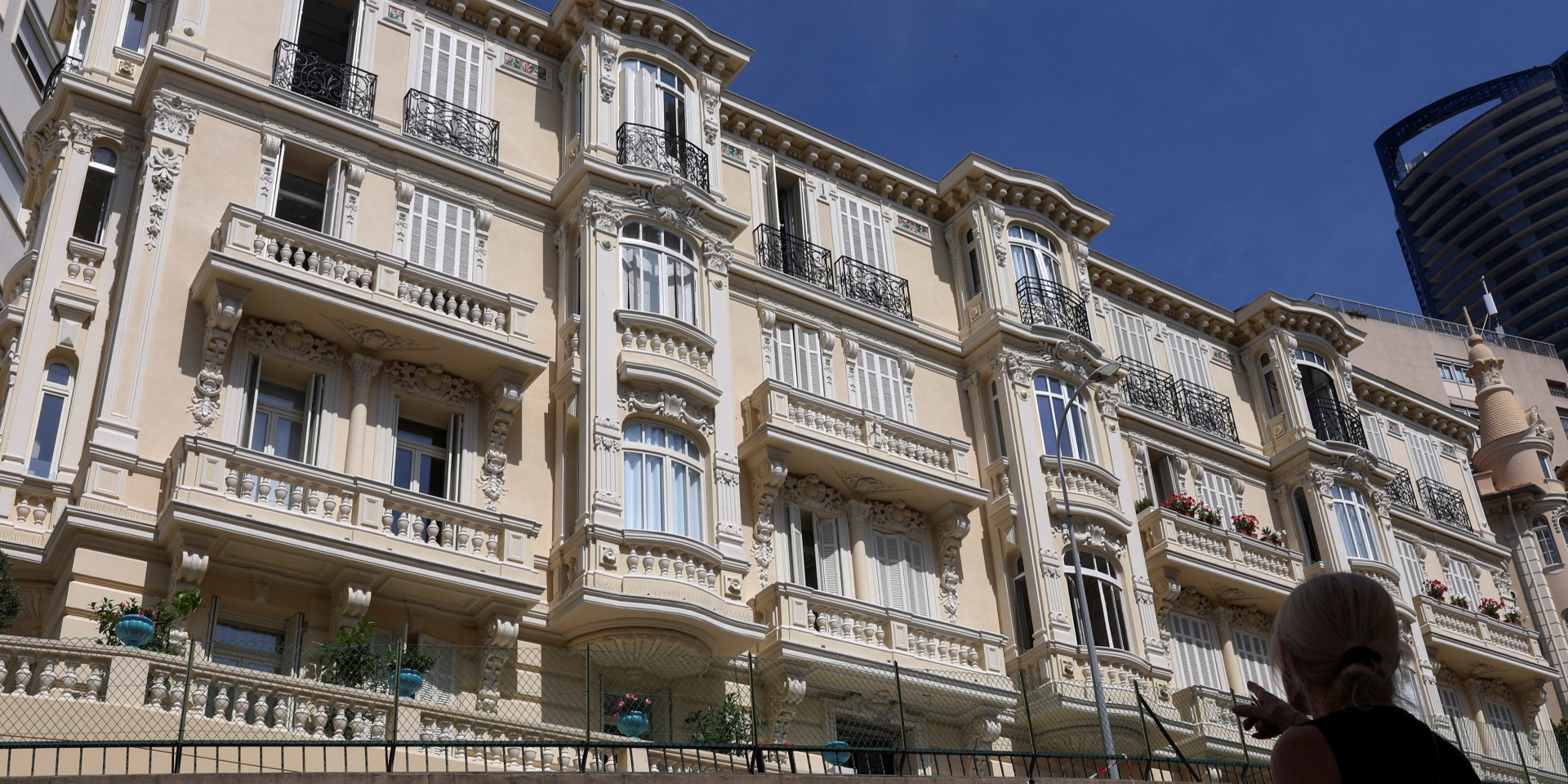 The residential building in Monaco, damaged by the explosion (Photo: REUTERS/Alexandre Dimou)