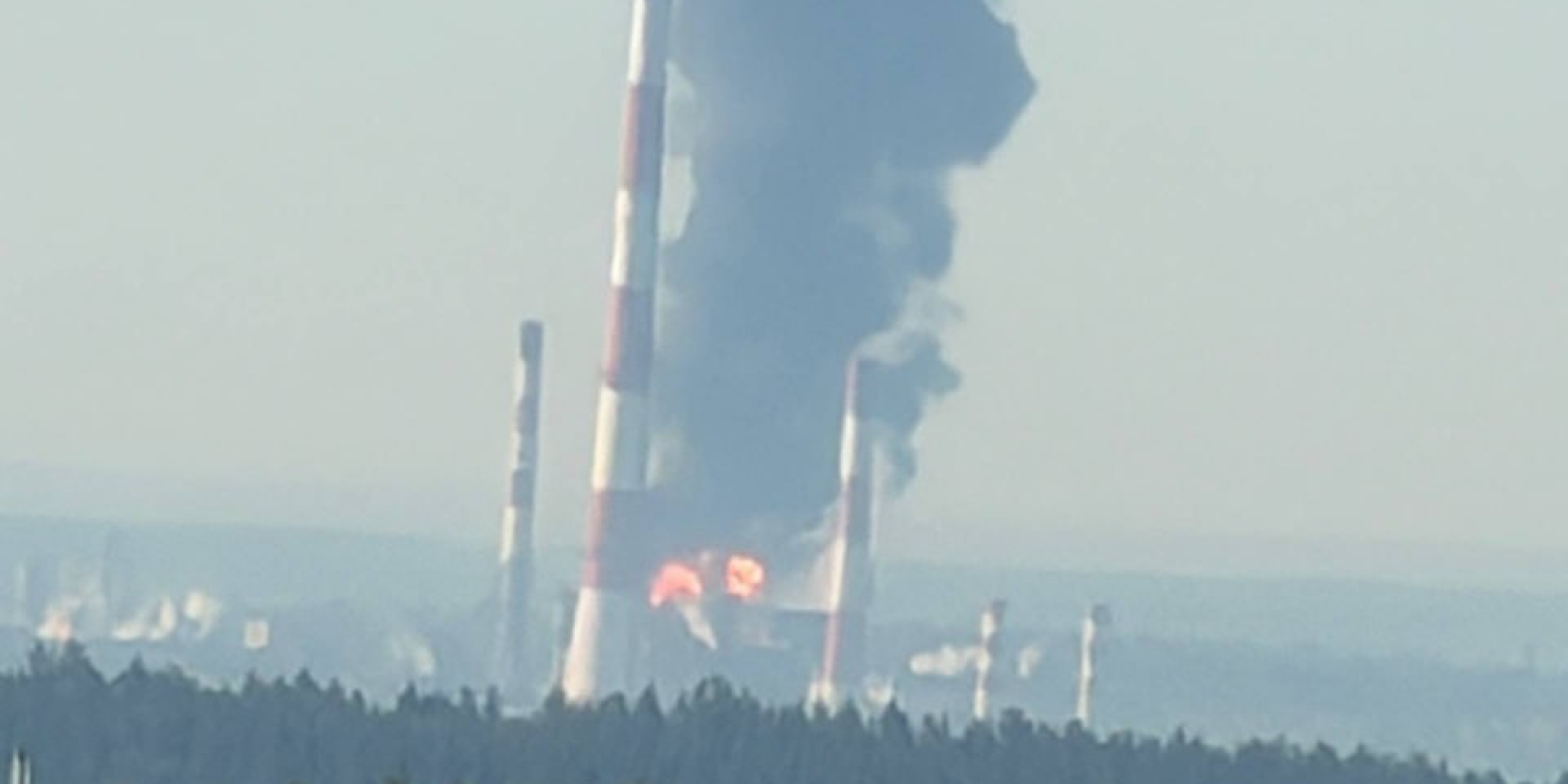 НПЗ у російському місті Кстово, Нижньогородська область, після атаки БпЛА 2 липня 2026 року (Фото: Exilenova+)
