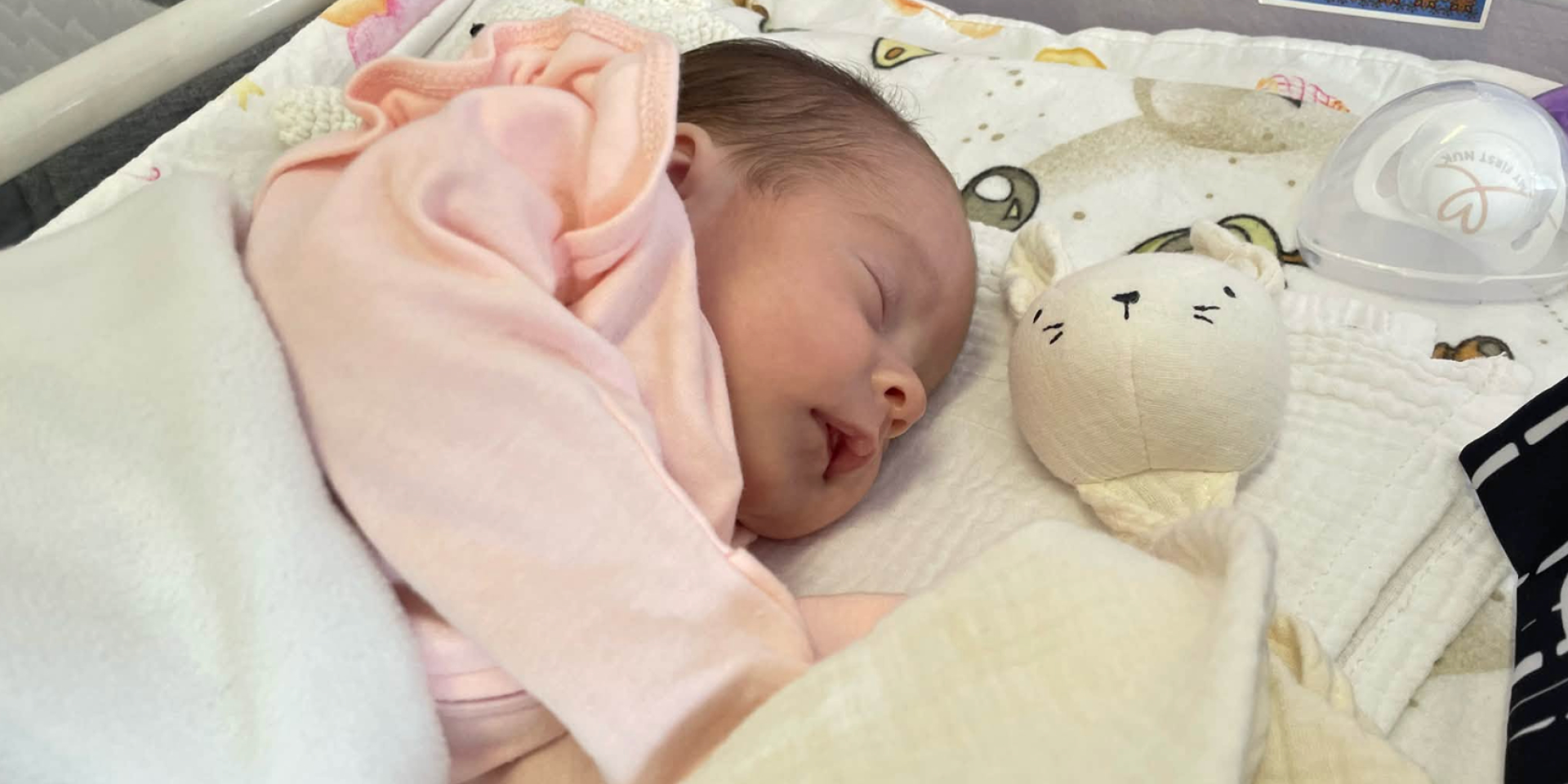 Немовля з важкою вродженою вадою прооперували у Львові (Фото: Facebook Дитяча лікарня Святого Миколая)