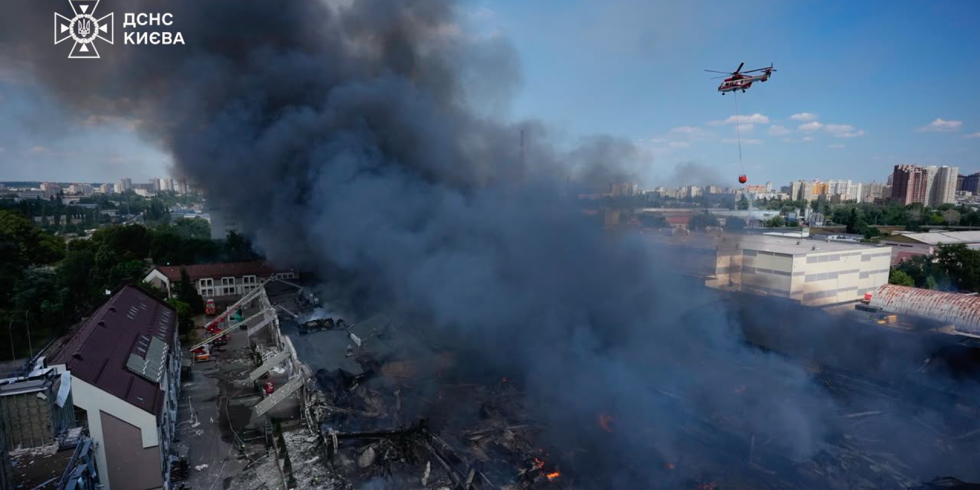 Mathernová condemns massive Russian strike on Kyiv (Photo: Kyiv’s State Emergency Service)