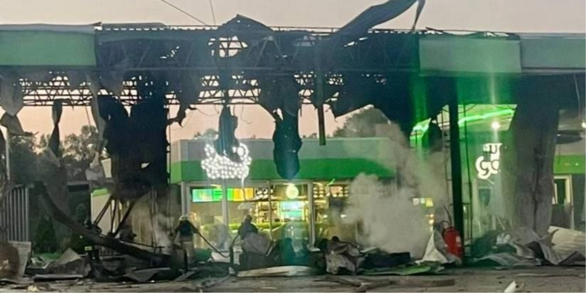 Наслідки російської атаки по АЗС у Дніпропетровській області, 1 липня 2026 року (Фото: Дніпропетровська ОВА)