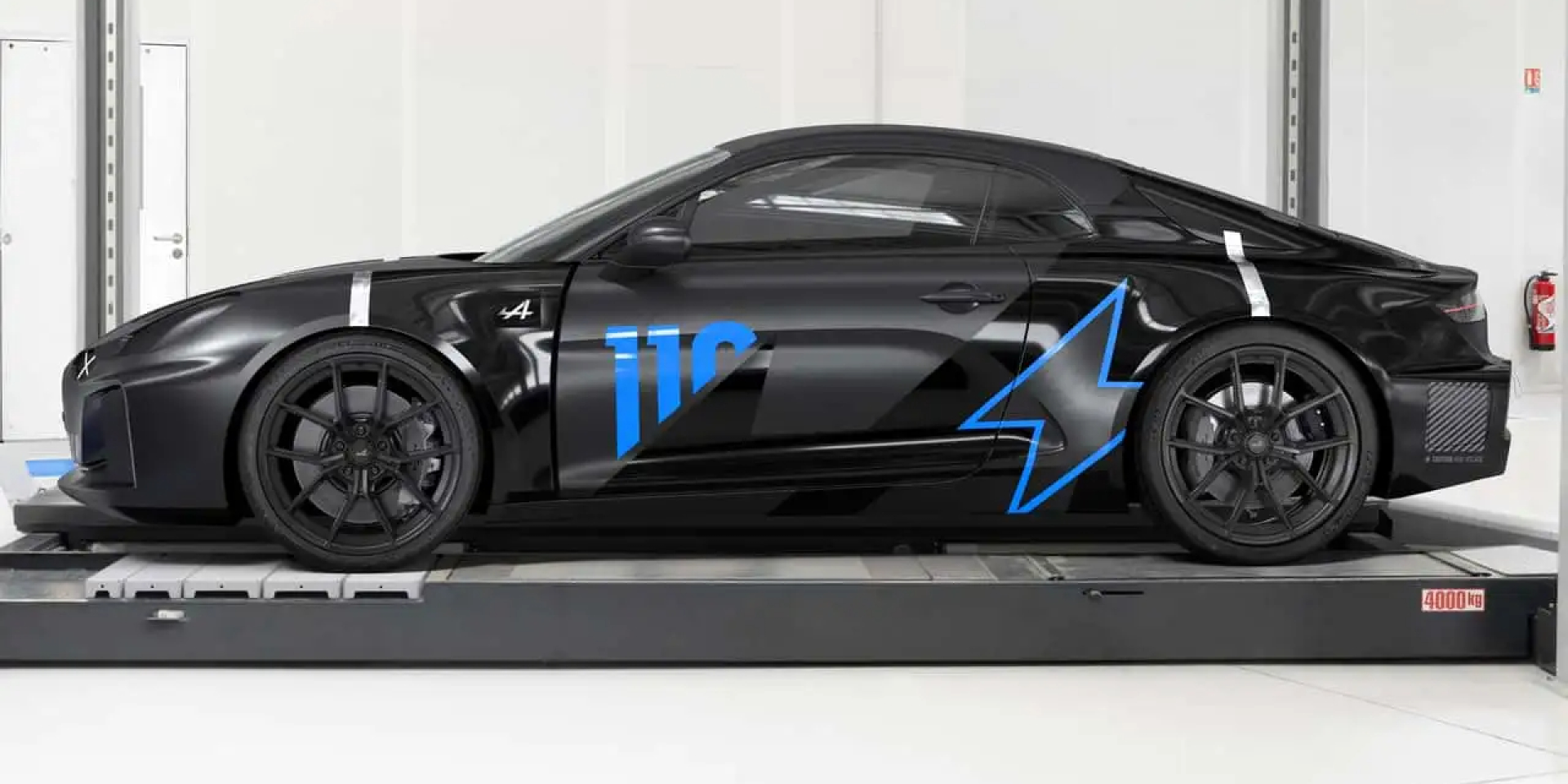 Новая модель разрабатывается с нуля на эксклюзивной платформе Alpine Performance Platform (APP) (Фото: Alpine)