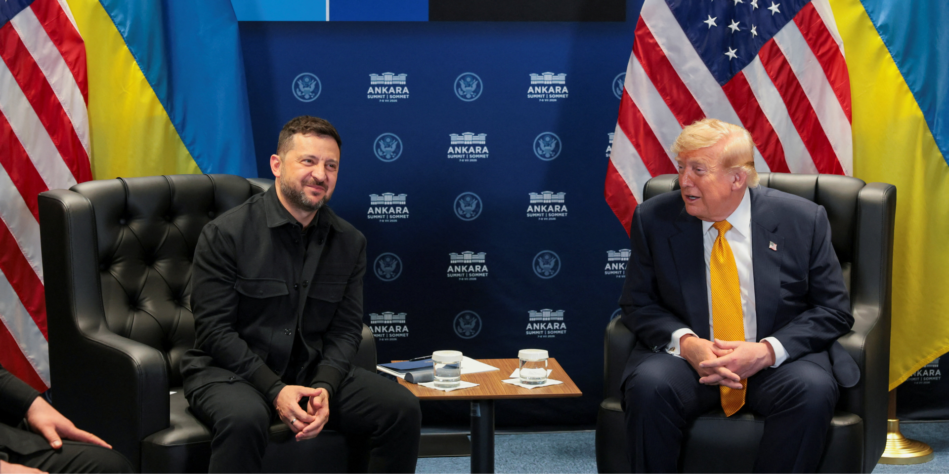 Президент США Дональд Трамп і президент України Володимир Зеленський під час зустрічі на&nbsp;полях саміту НАТО в&nbsp;Анкарі (Туреччина), 8 липня 2026 року (Фото: REUTERS/Jonathan Ernst)