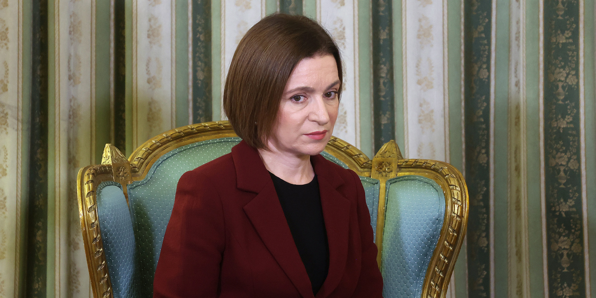 На пресс-конференции Майя Санду заявила, что не знала о высокой зарплате своей двоюродной сестры и возмущалась её действиями (Фото: Getty Images/Costas Baltas)