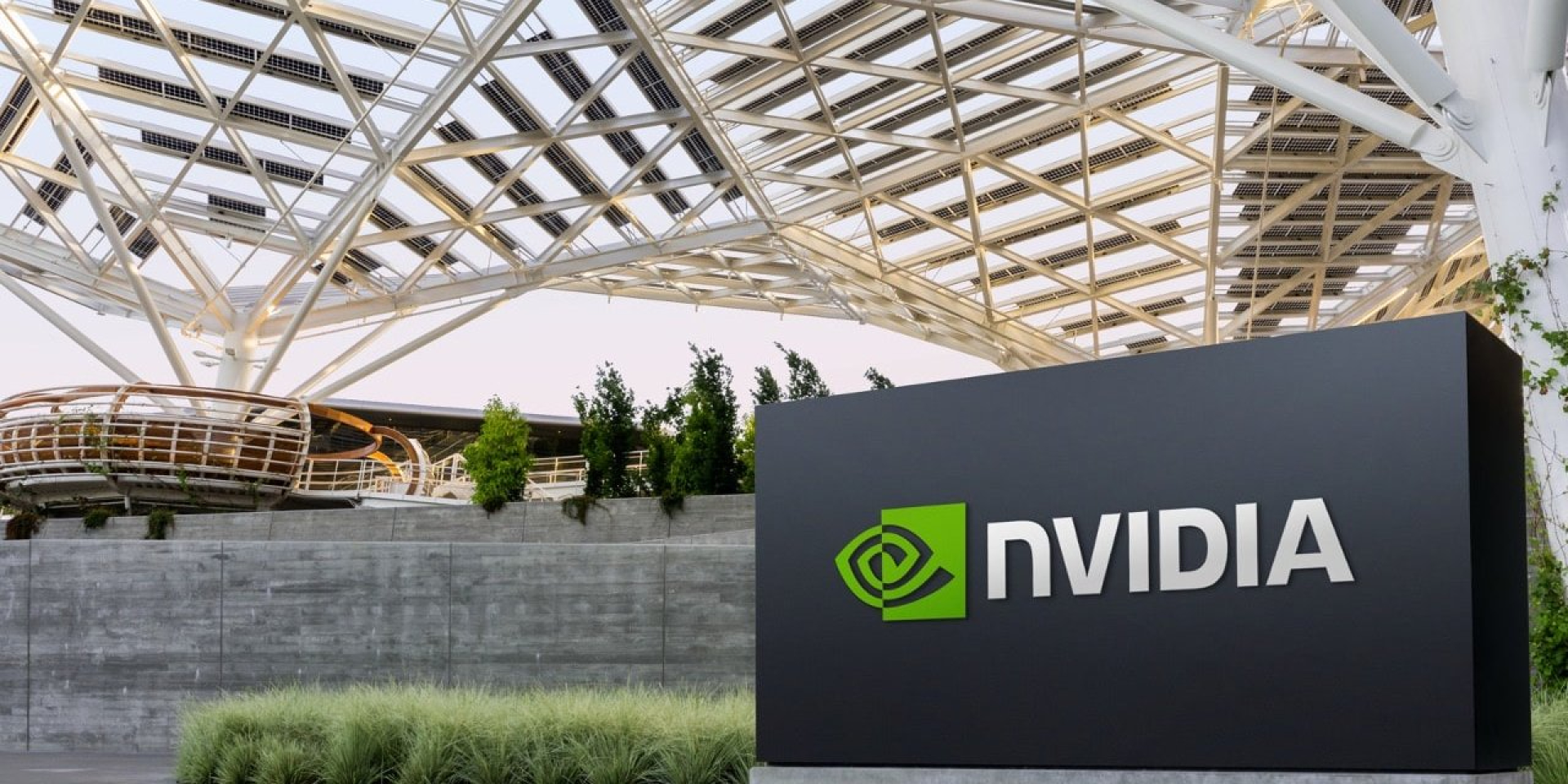 В первый набор вошли 14 различных карточек (Фото: Nvidia Newsroom)