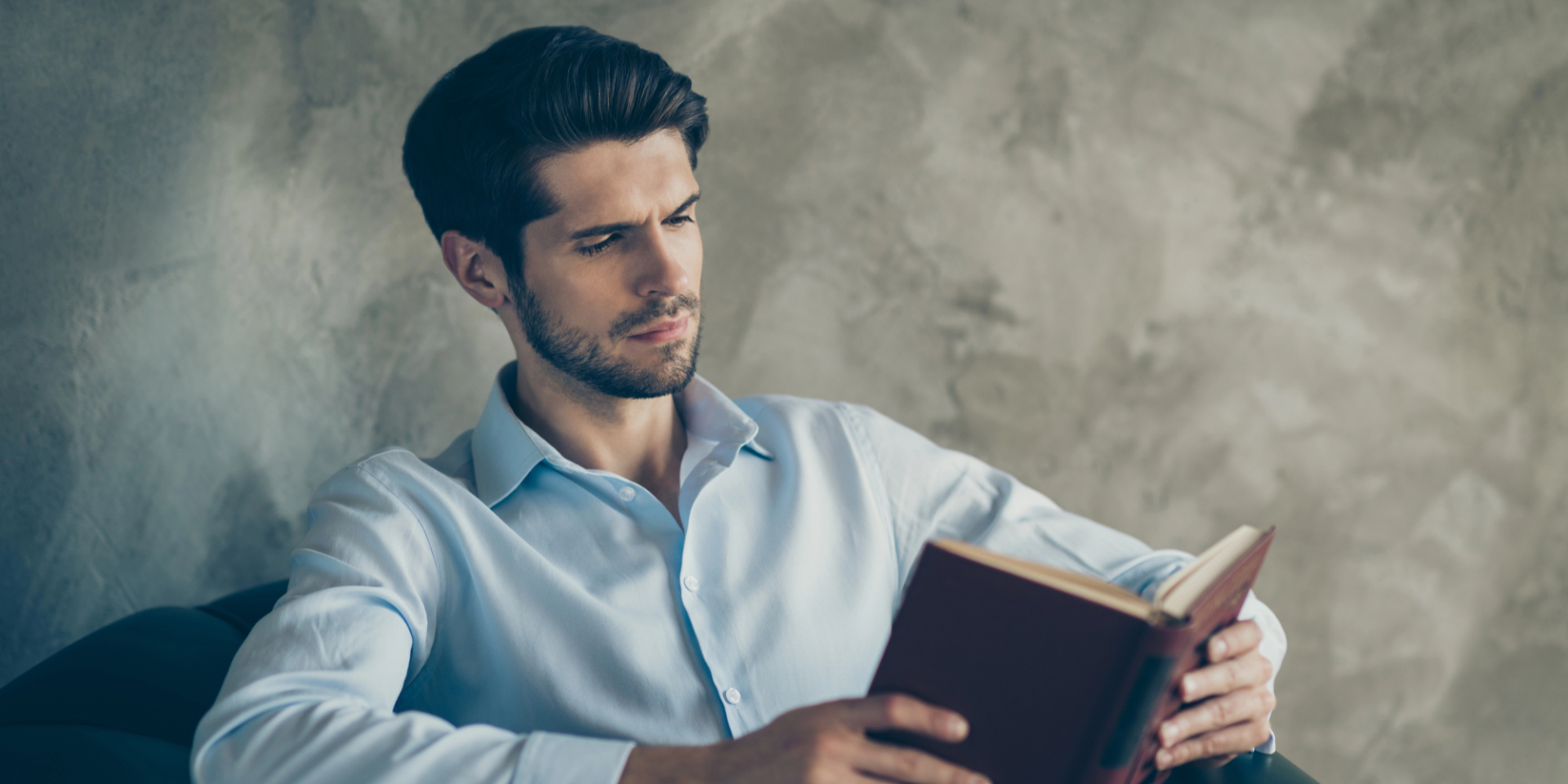 Даріус Фору: «Читайте старі книги» (Фото: deagreez1/Depositphotos)