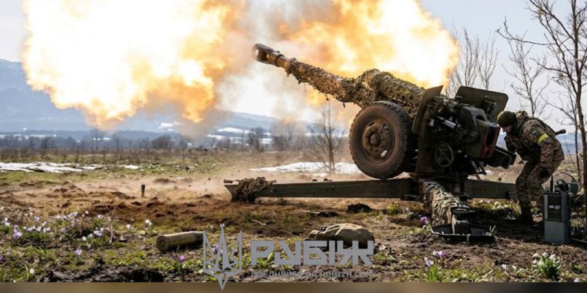 Сбор на пикап для бригады «Рубеж» (Фото: Страница артиллеристов бригады «Рубеж» в Facebook)