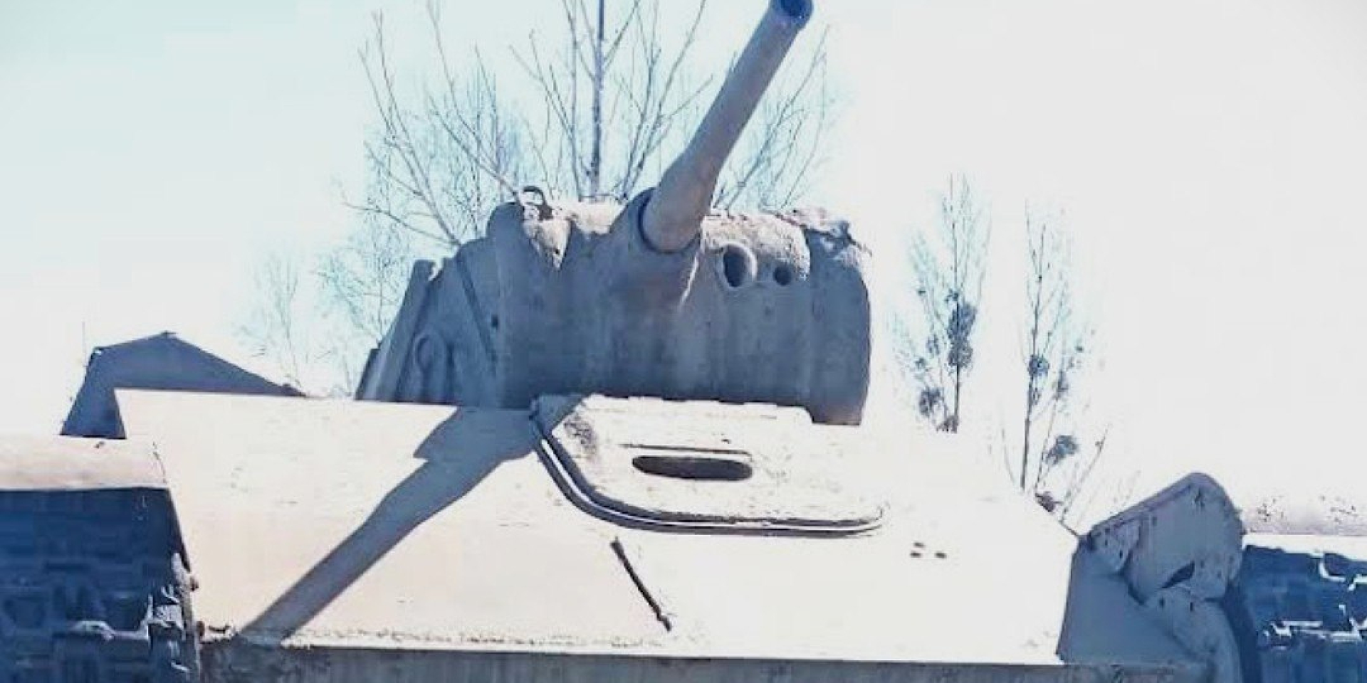 T-34 tank stolen from memorial cemetery in Kharkiv Oblast, graves damaged