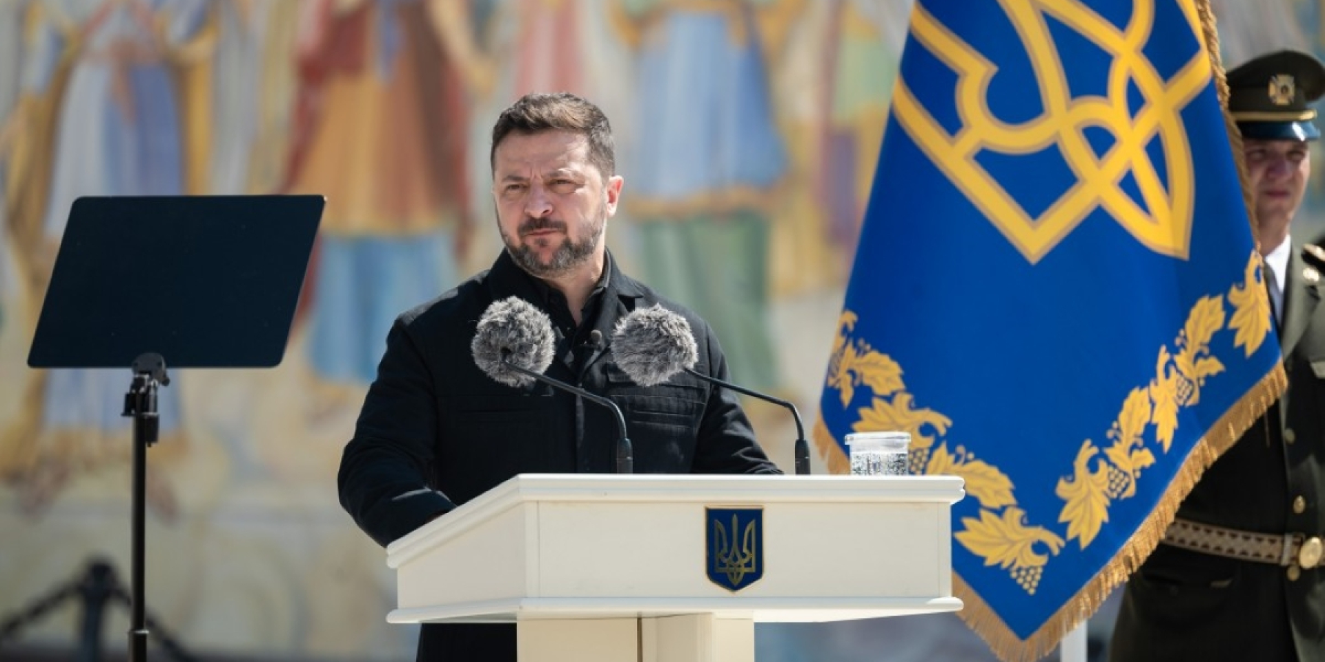 Володимир Зеленський привітав українців із Днем державності (Фото: Офіс президента)