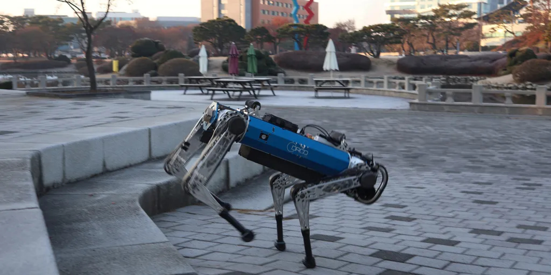 Четвероногий робот KAIST HOUND ориентируется в сложных реальных условиях, таких как лестницы (Фото: Чжун-Гиль Кан, Джэхён Пак)