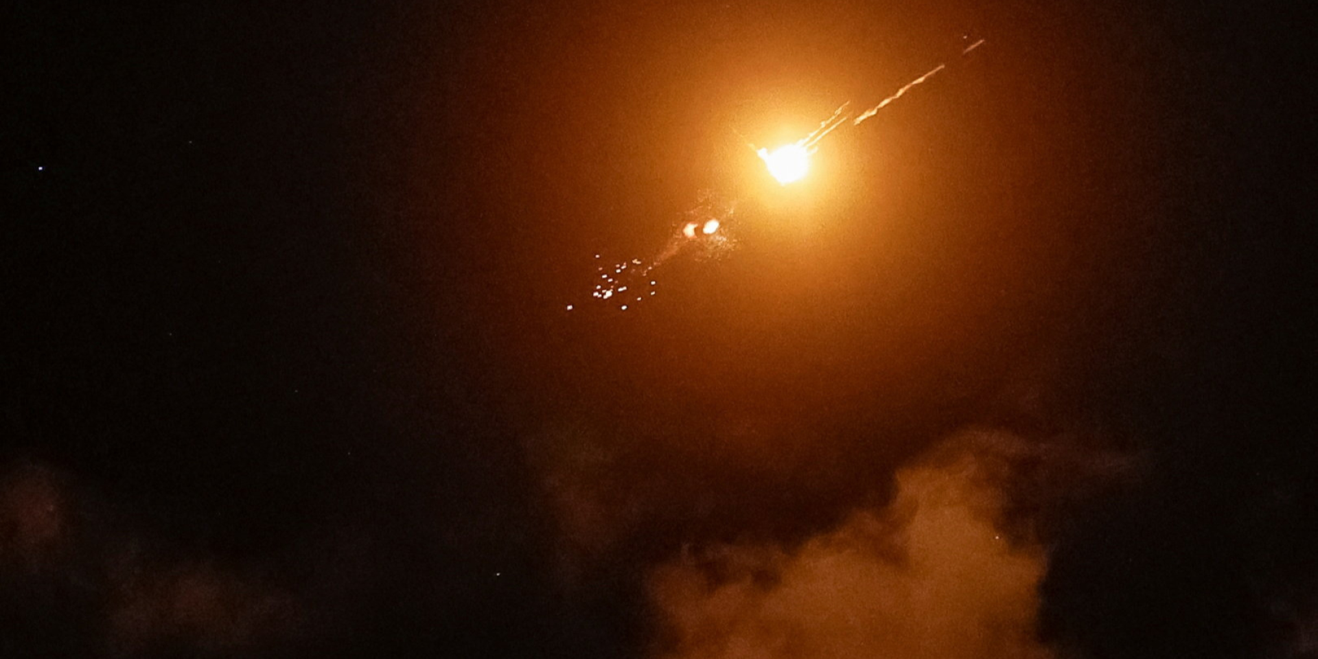 Air defense operating in Kyiv, July 16, 2026 (Photo: REUTERS/Gleb Garanich)