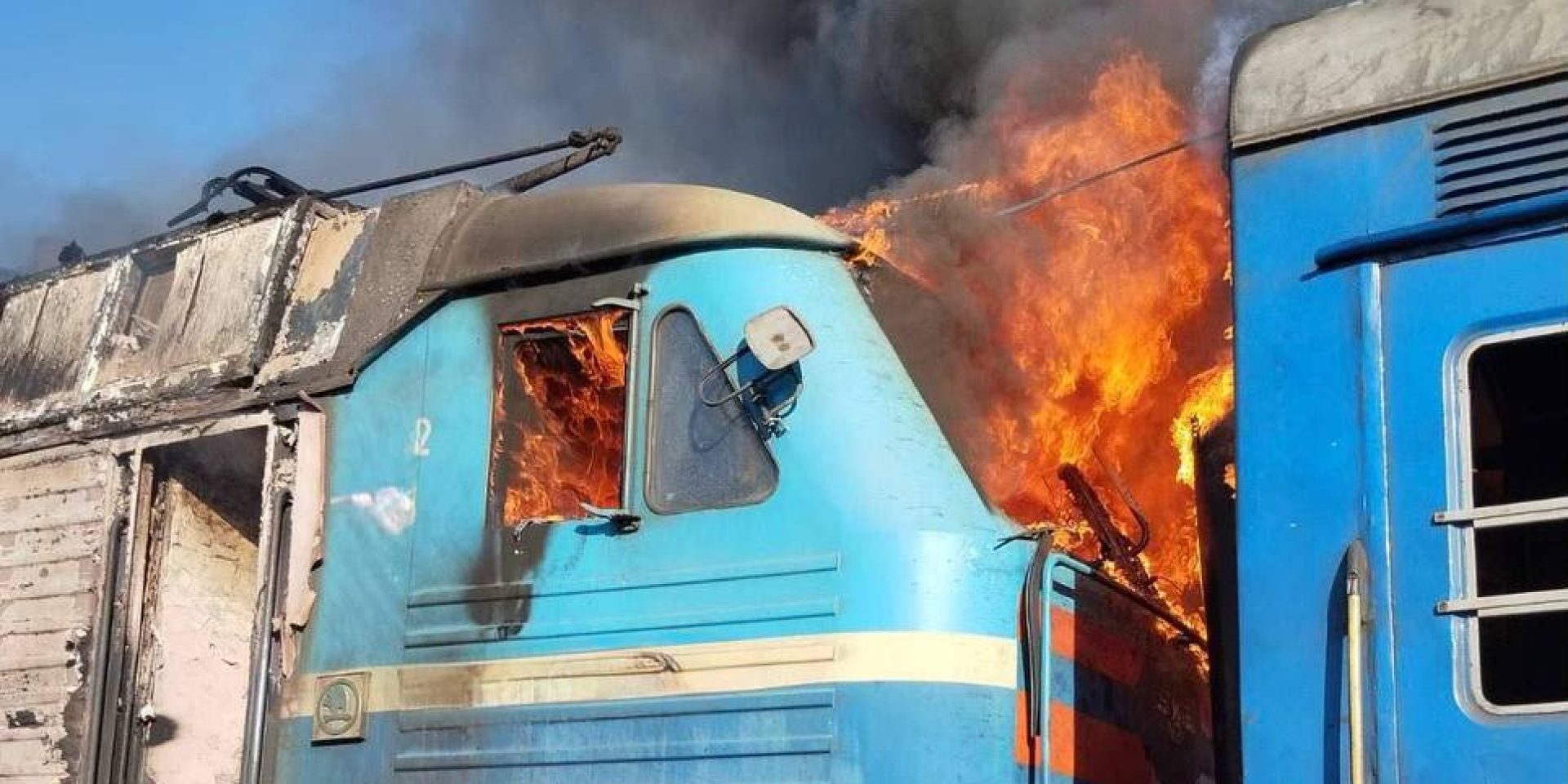 Росіяни атакували поїзд на Запоріжжі (Фото: Укрзалізниця)