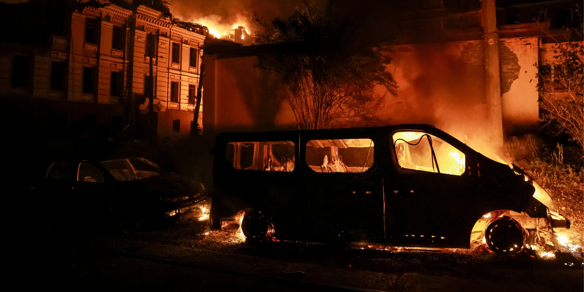 Наслідки ракетного удару по Києву в ніч на 19 липня 2026 року (Фото: REUTERS/Stringer)