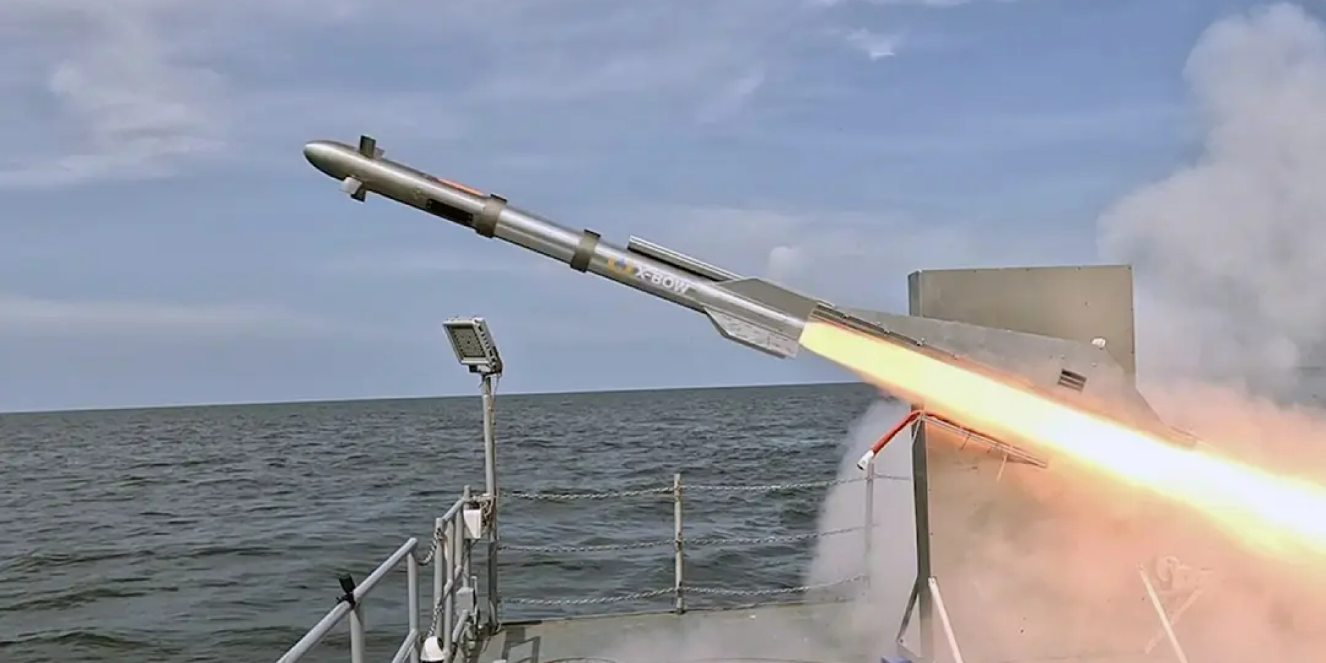 Летные испытания новой ракеты (Фото: X-Bow Systems)