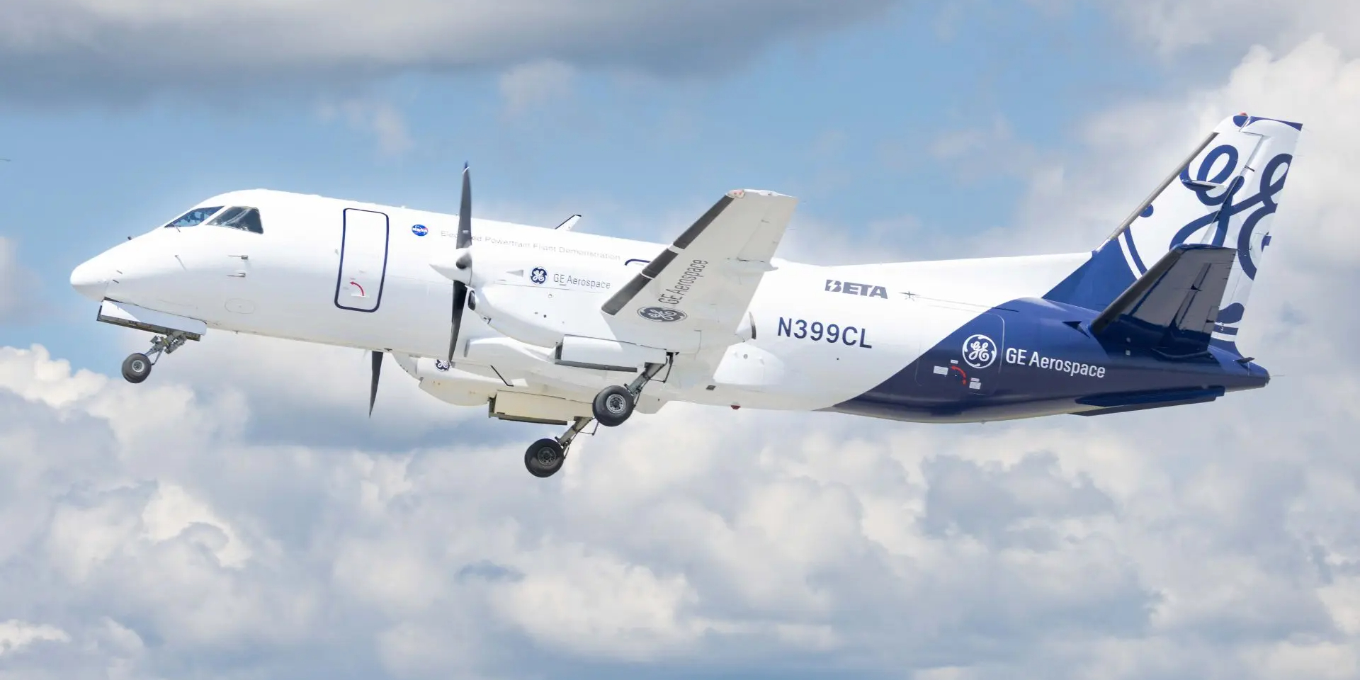 Модифікований Saab 340B, який використовувався для льотних випробувань гібридно-електричного літака компанією GE Aerospace (Фото: GE Aerospace)