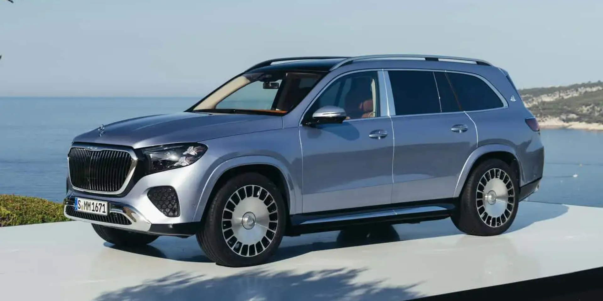 Maybach GLS получил новый двигатель (Фото: Mercedes)