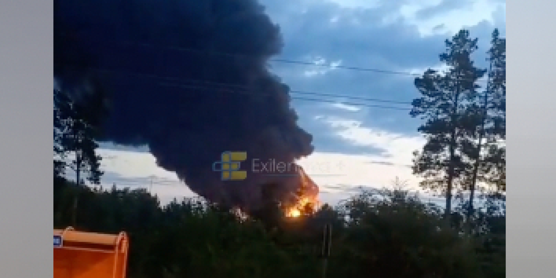 Fire in Novospasskoe, Ulyanovsk Oblast after drone attack (Photo: Video screenshot / Exilenova+ Telegram channel)