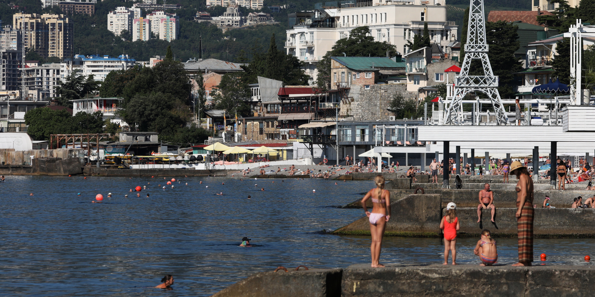 Росія попередила про небезпеку судноплавства у своїх водах Чорного моря на тлі українських атак