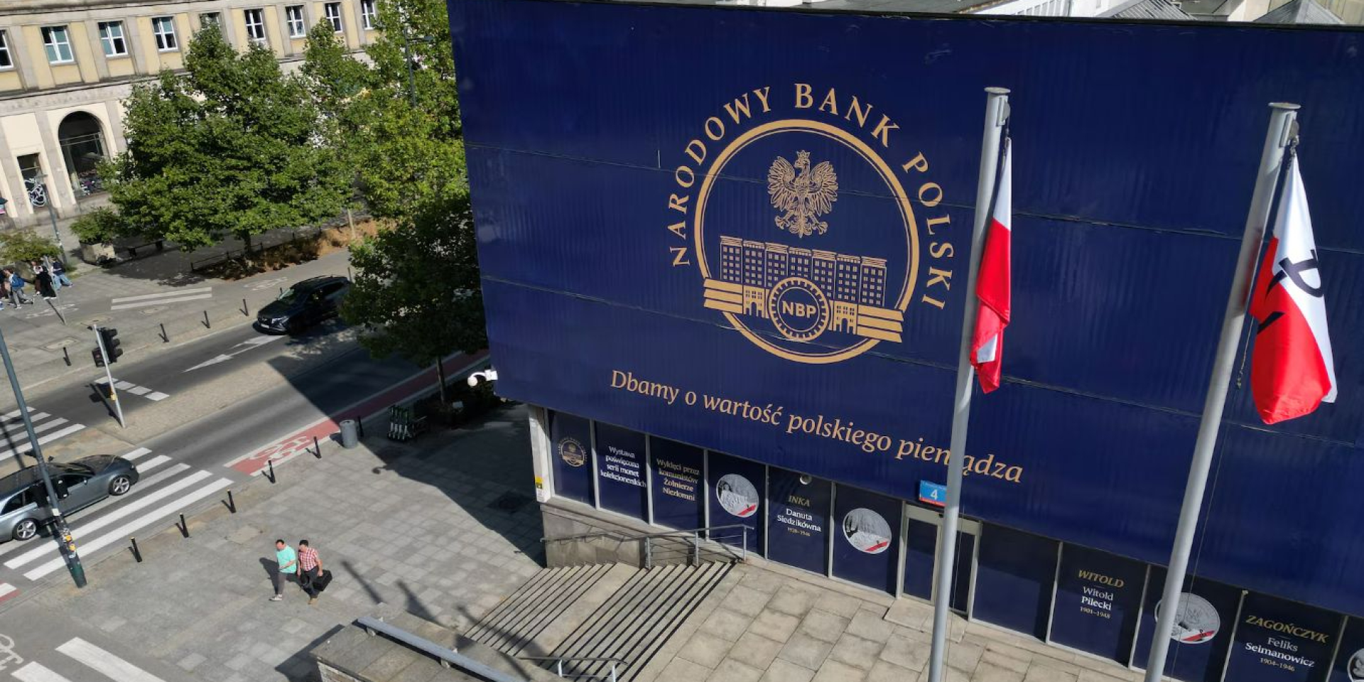 Экономика Польши сталкивается с рекордным дефицитом бюджета из-за наращивания госдолга (Фото: Reuters)