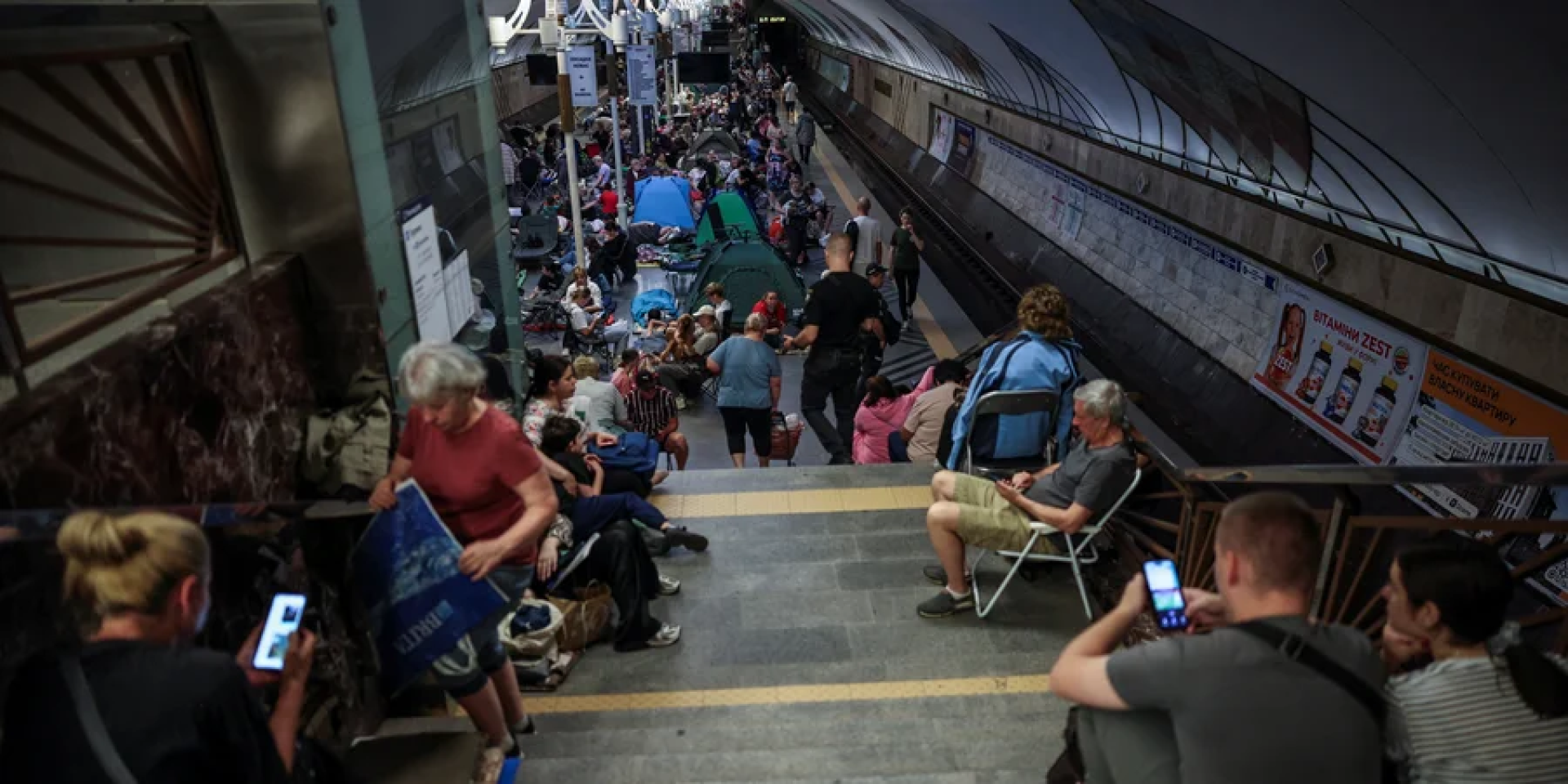 Метро в Киеве во время российской атаки, 1 июля 2026 года (Фото: REUTERS/Alina Smutko)