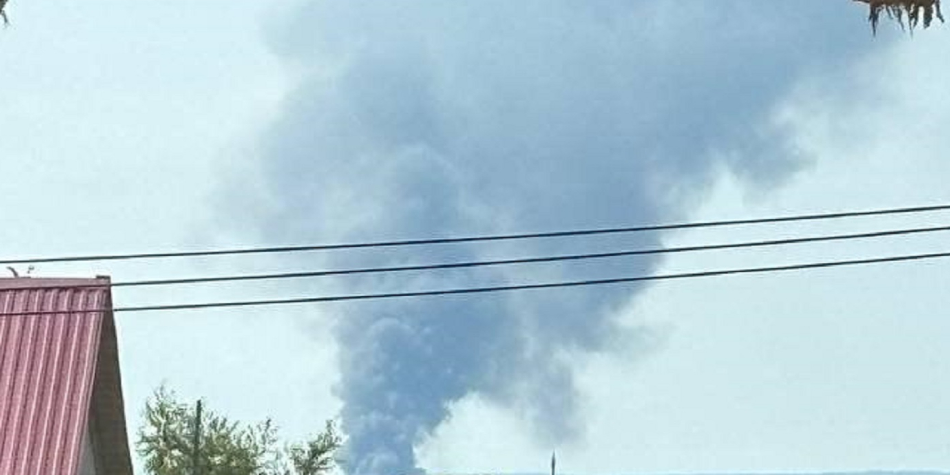 Reported as a column of smoke in the area of ​​the Wildberries warehouse in the suburbs of Perm (Russia), July 30, 2026 (Photo: Video screenshot / Exilenova+ / Telegram)