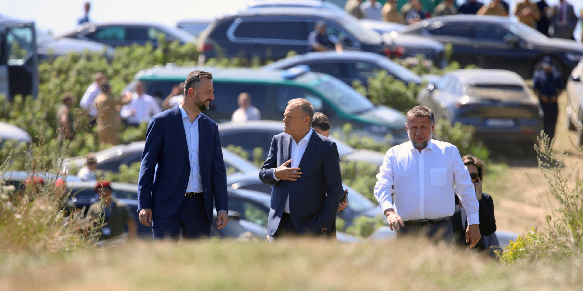 Polish Prime Minister Donald Tusk, Interior Minister Marcin Kierwinski, Defence Minister Wladyslaw Kosiniak-Kamysz visit the site where an unidentified flying object, believed to be a Russian missile, fell (Photo: REUTERS)