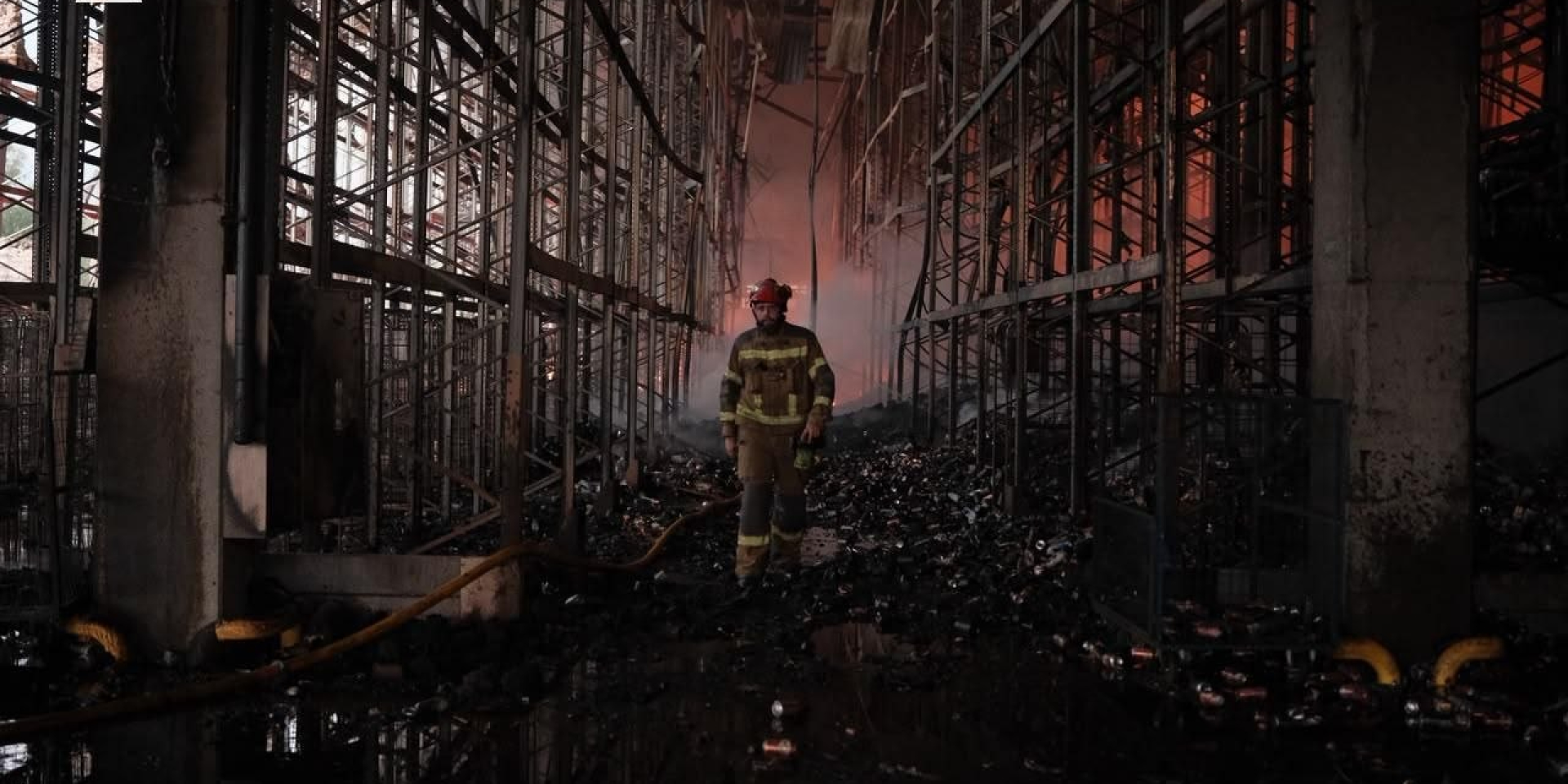 Emergency crews extinguish all blazes in Kyiv after missile strike on Aug. 5, 2026 (Photo: Kyiv SES)