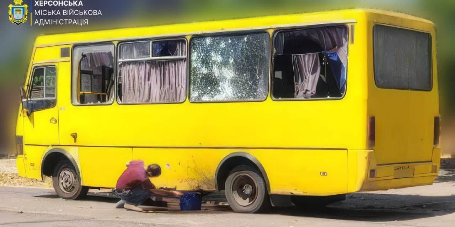 A 15-year-old boy was diagnosed with a blast injury, shrapnel wounds to his hip, shoulder, and face (Photo: Kherson City Military Administration/Facebook)