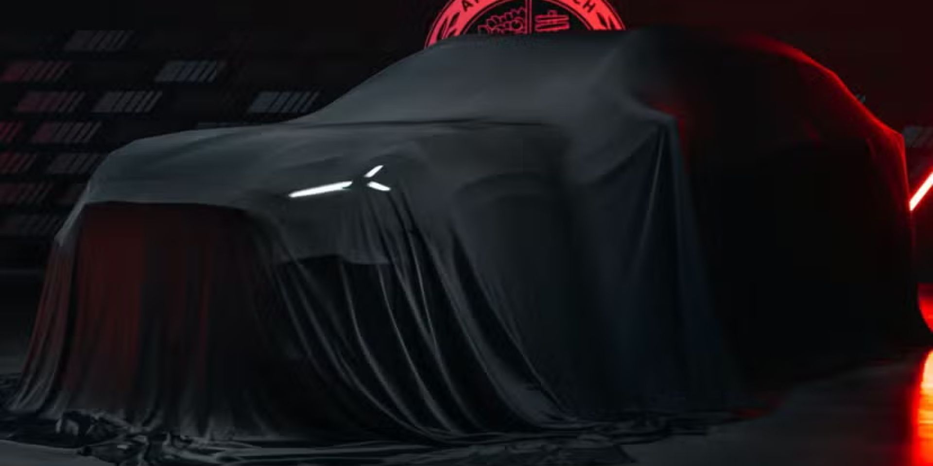 Mercedes-AMG показал тизер некоего внедорожника (Фото: Mercedes-AMG / Facebook)