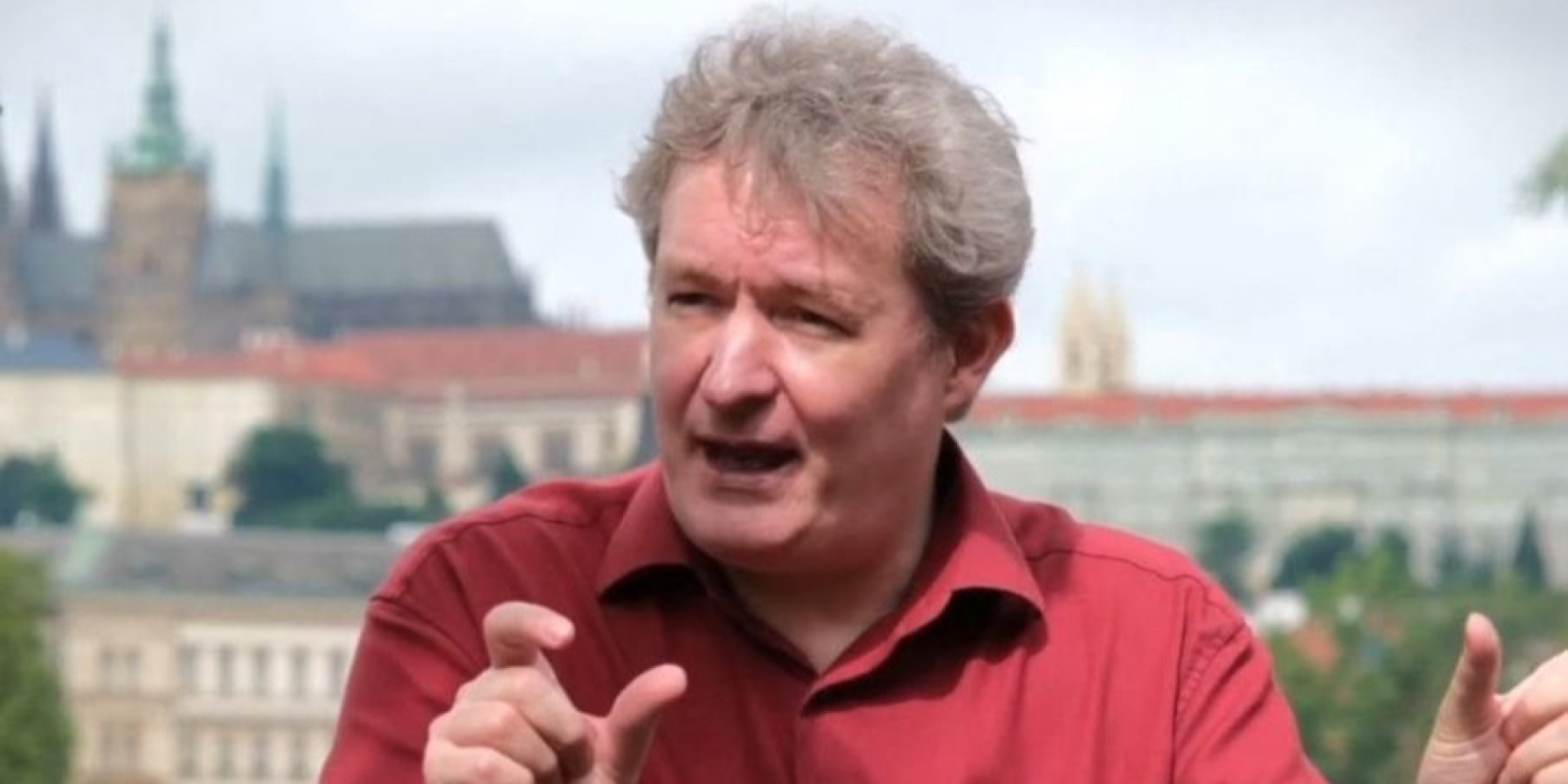 FAZ journalist Michael Martens explained his question to Zelenskyy by invoking Churchill. (Photo: Video screenshot)