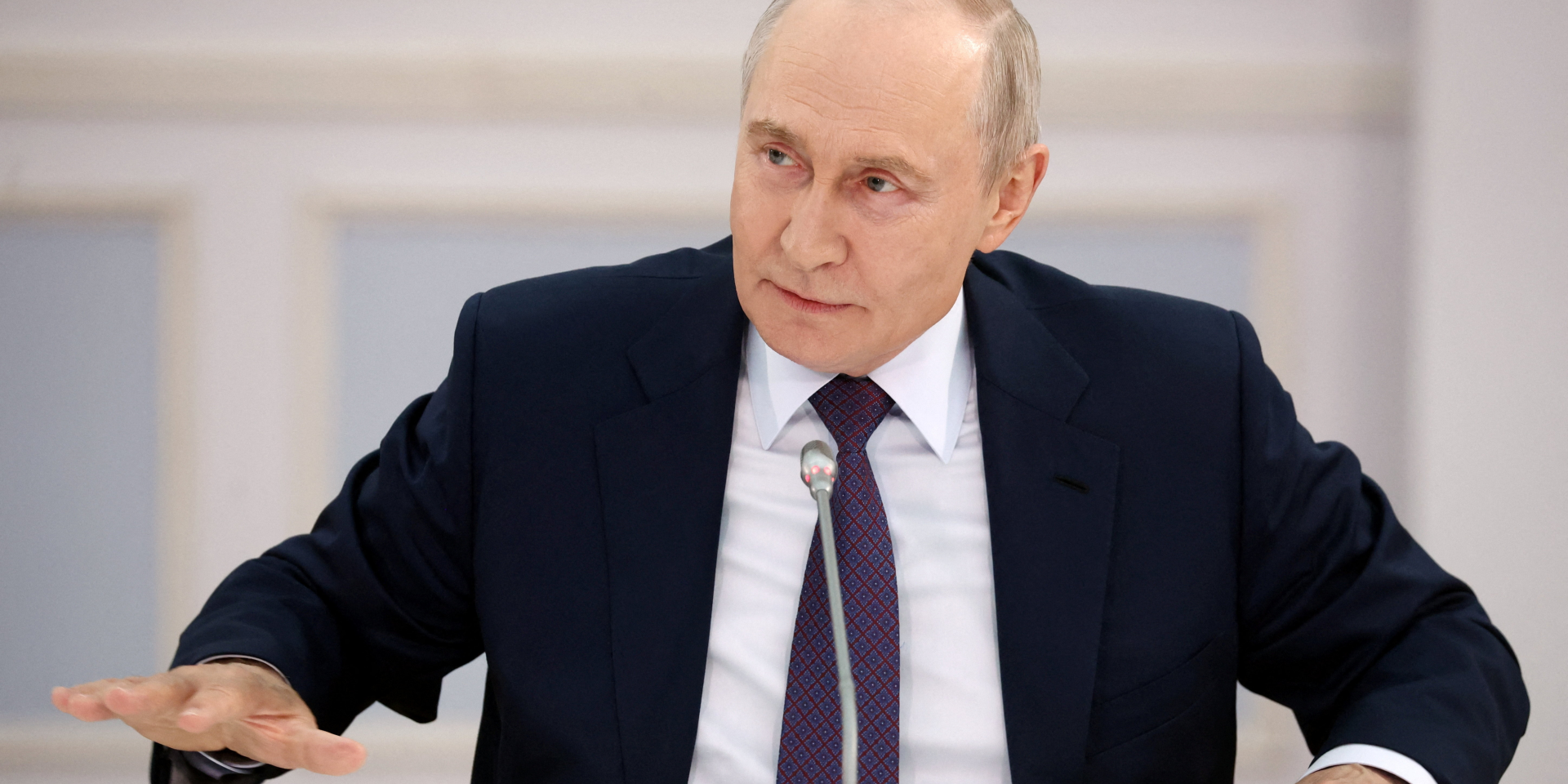 Russian dictator Vladimir Putin threatens to seize EU vessels (Photo: Sputnik/Sergei Fadeichev/Pool via REUTERS)