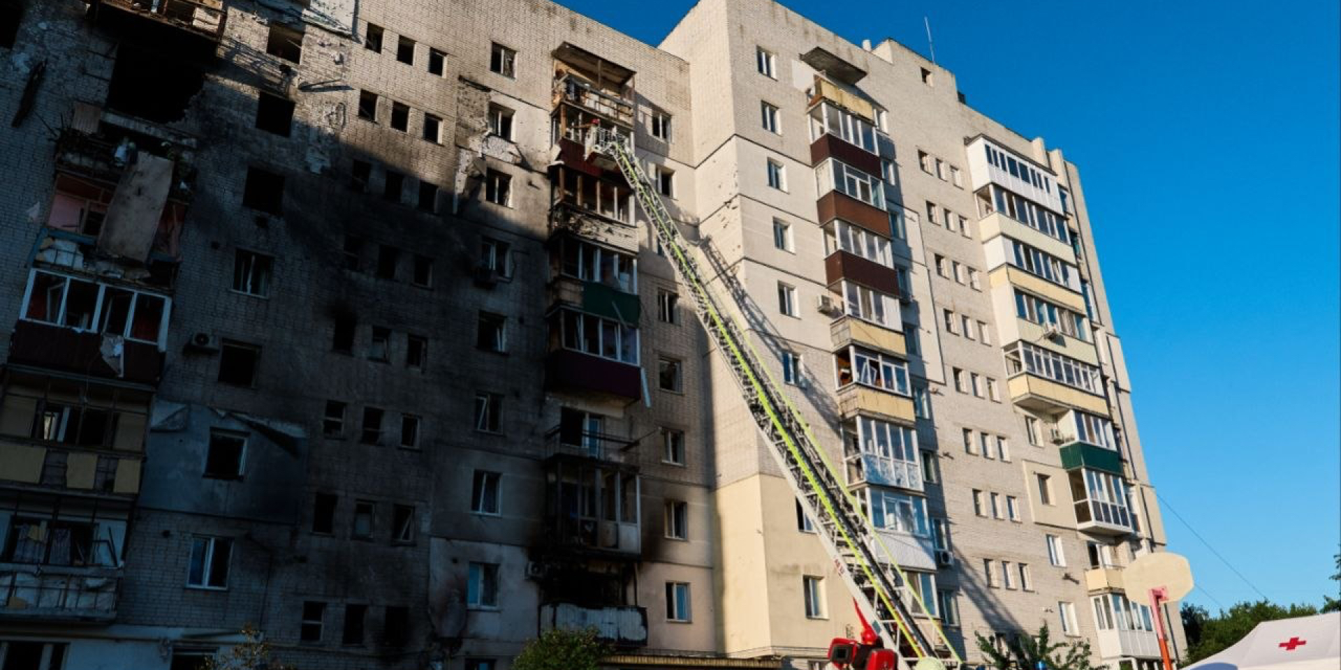 Aftermath of the enemy shelling of Smila (Photo: Ihor Taburets / Telegram)