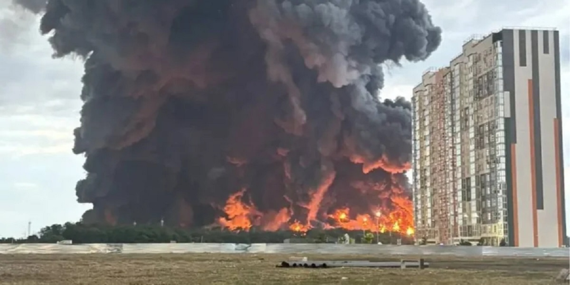 Fire at the Wildberries warehouse in Russia, July 22, 2026 (Photo: Exilenova+ / Telegram)