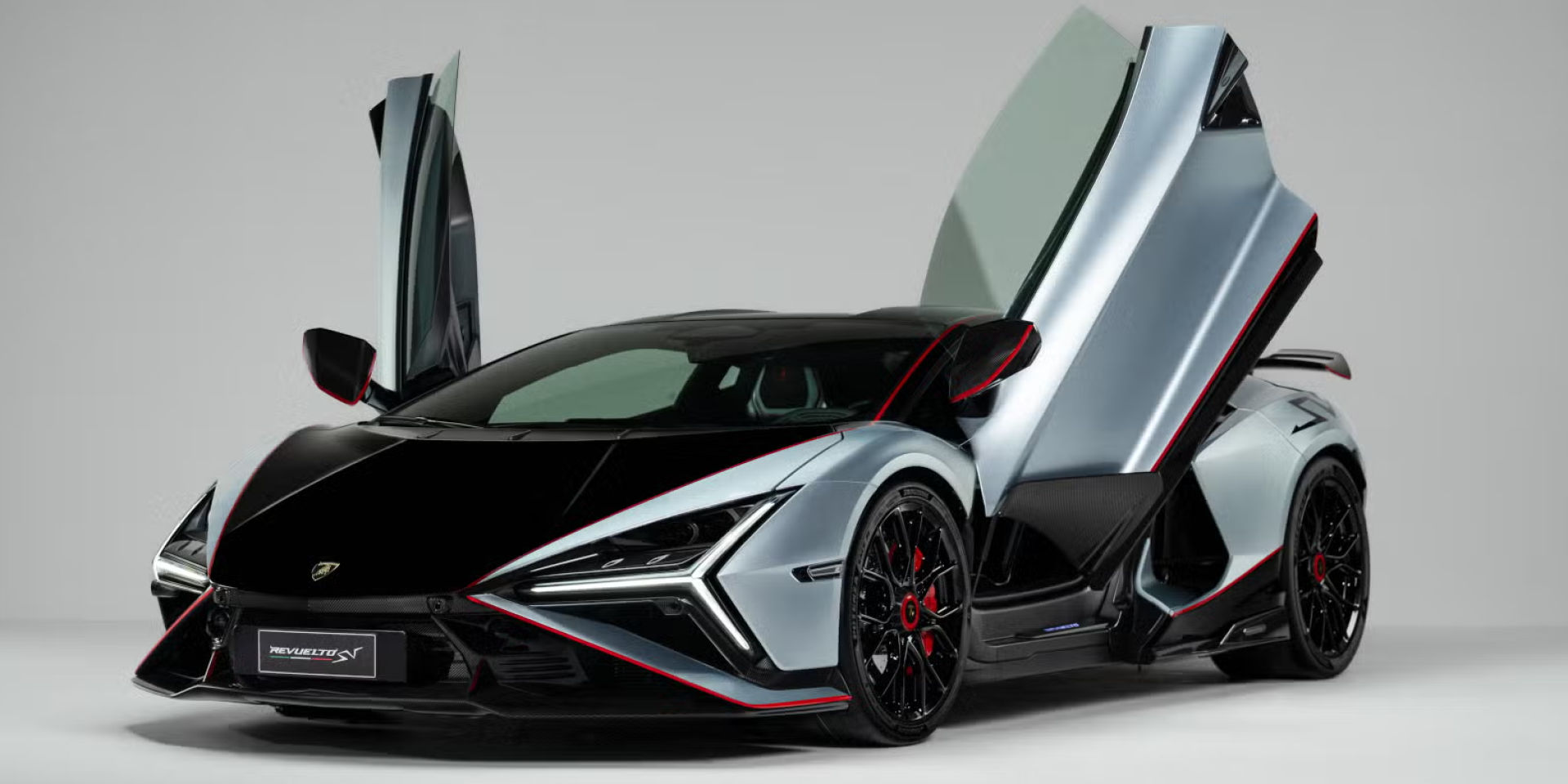 Lamborghini выпустит ограниченное количество Revuelto SV (Фото: Lamborghini)