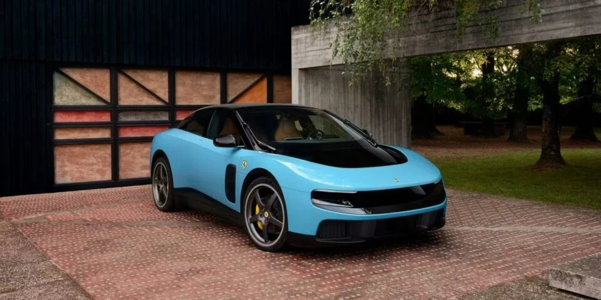 Модель Luce в необычном цвете продали за 40 млн долларов (Фото: Ferrari)