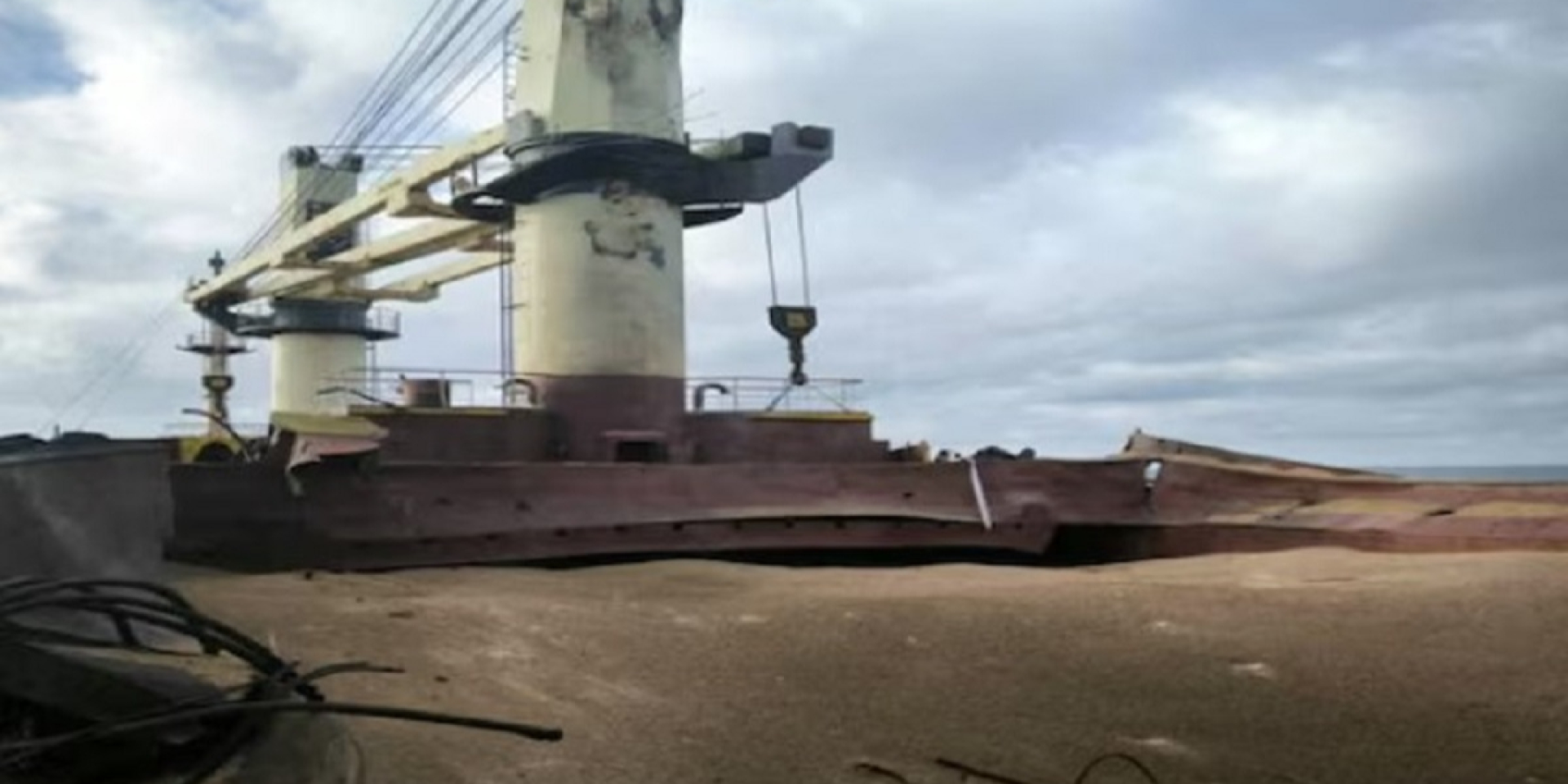 Damaged vessel that transported Ukrainian wheat to Egypt, targeted before reaching the edge of Ukraine's maritime border (Photo: Presidential Office press service / REUTERS)