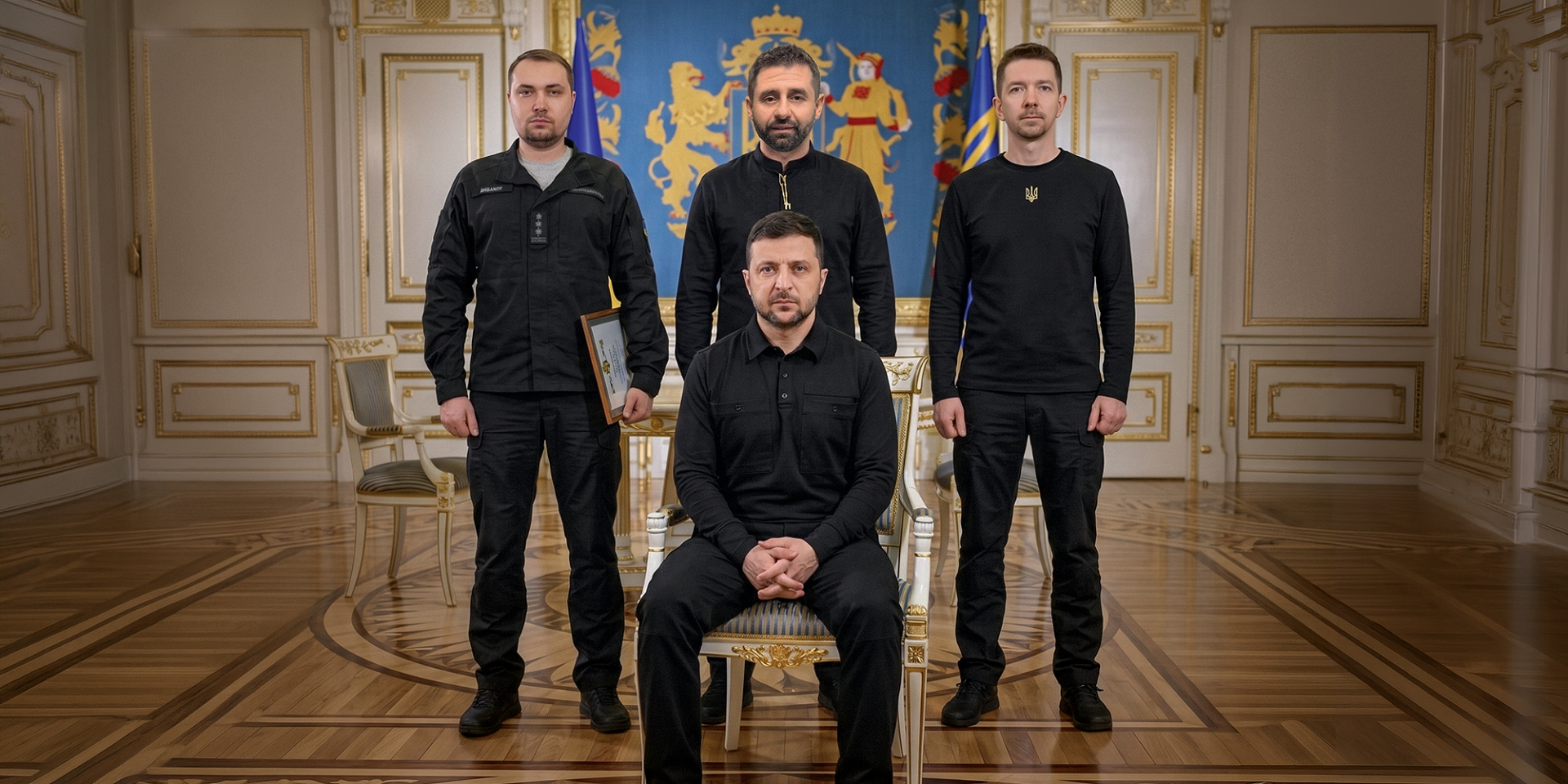 INNER CIRCLE: Presidential Office head Kyrylo Budanov (left), Servant of the People faction leader David Arakhamia (behind the president) and Presidential Office media adviser Dmytro Lytvyn (right) are now among the president’s closest confidants. (Photo: NV collage)