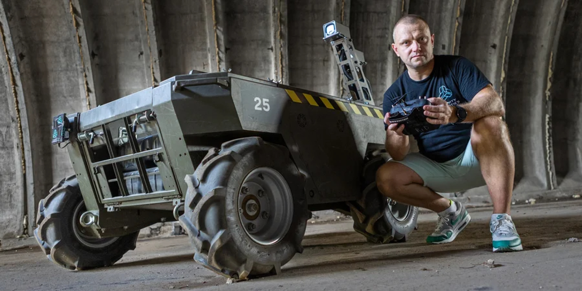 SAFE PASSAGE: Oleksii Konyk's team from Trinity Robotics has developed a magnetic device that detonates enemy landmines before ground robotic systems (UGVs) can reach them (Photo: NV)