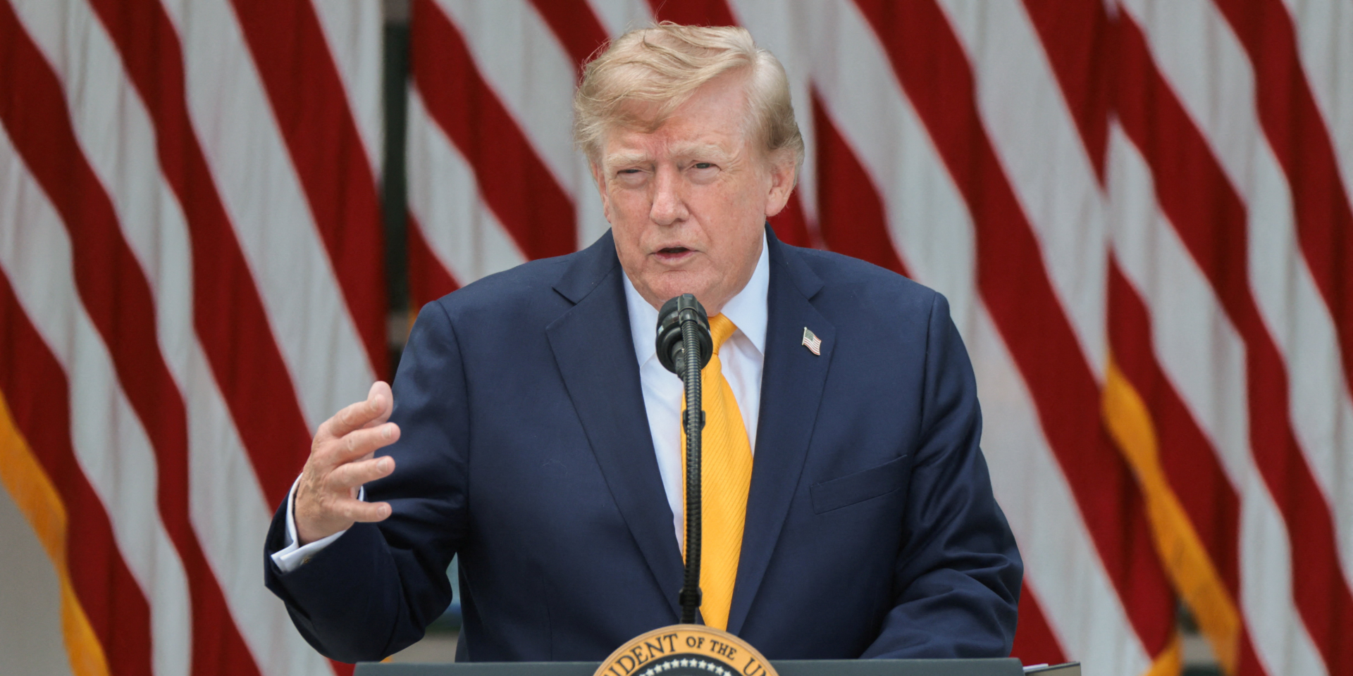 Президент США Дональд Трамп прокомментировал визит директора ЦРУ в&nbsp;Россию (Фото: REUTERS/Jonathan Ernst)