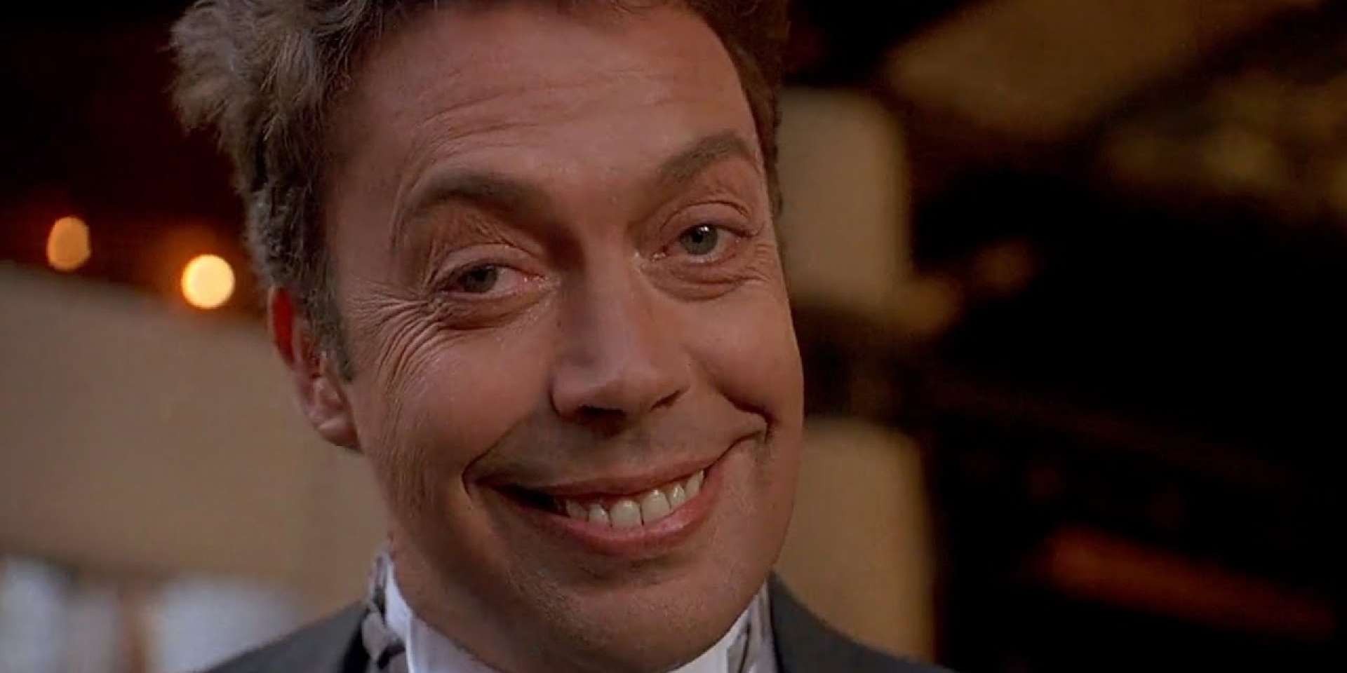 Актер Тим Карри ушел из жизни в возрасте 80 лет (Фото: скриншот из видео/YouTube/Home Alone 2)