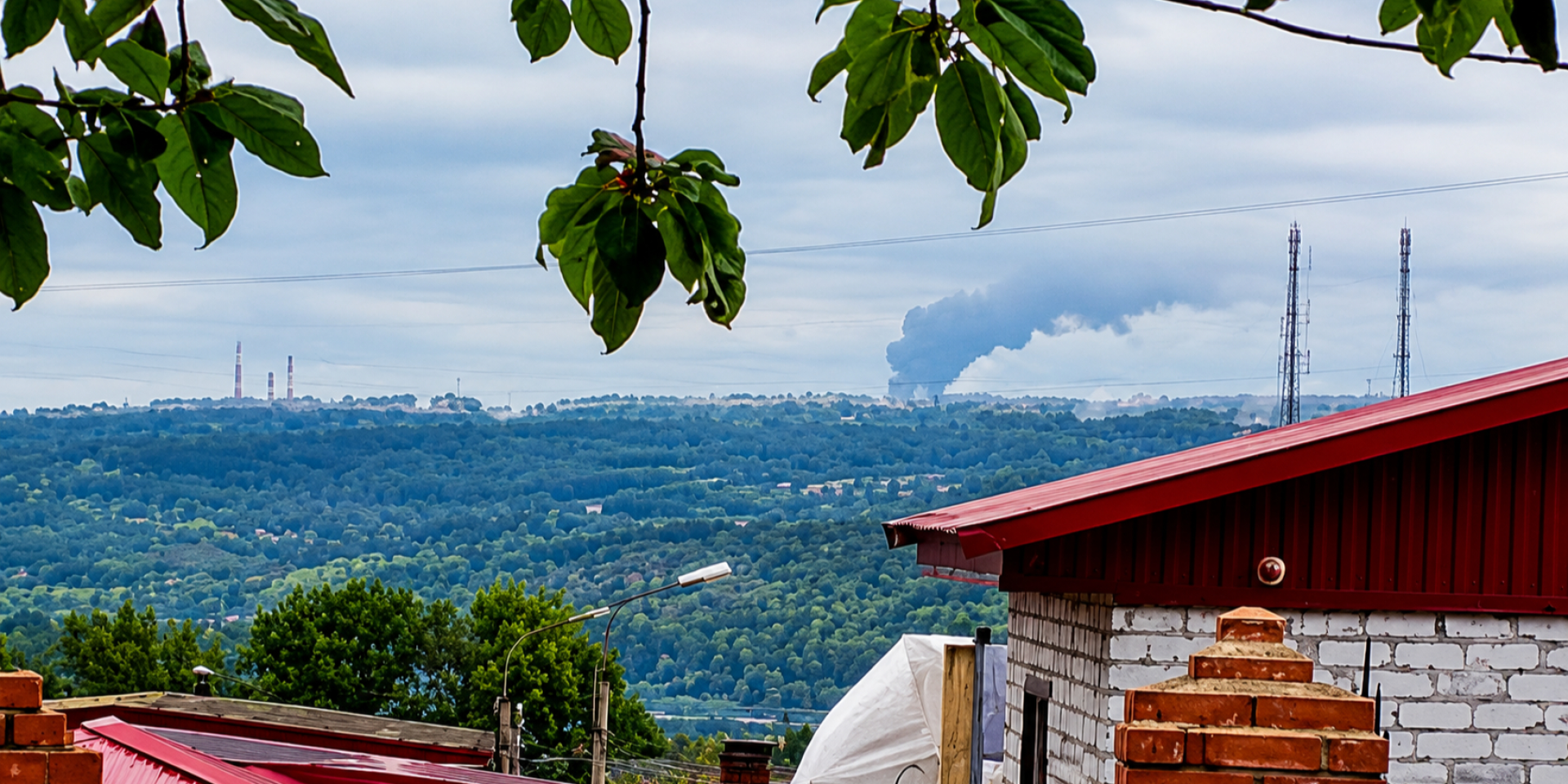 Smoke is rising over Russia's Bashkortostan, Aug. 27, 2026 (Photo: Exilenova+)