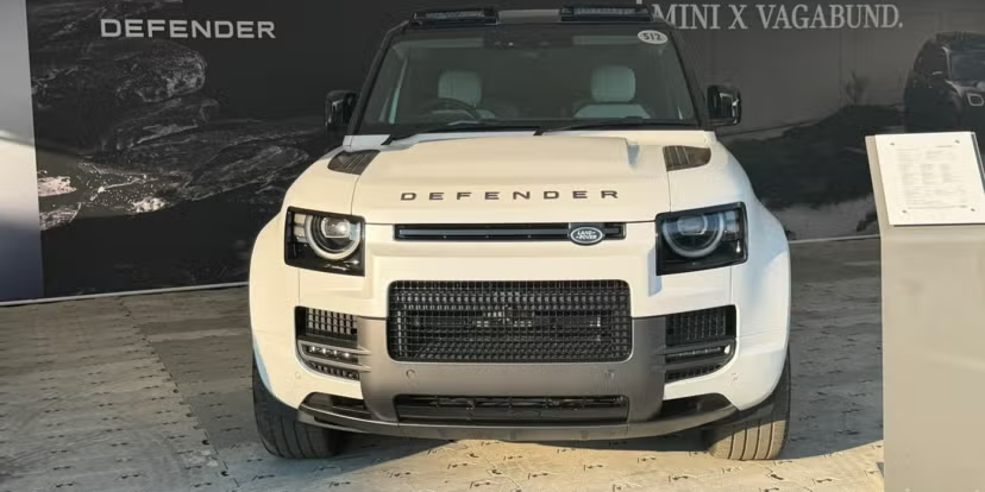 Новый Defender задерживается (Фото: Adam Lynton/Autoblog)
