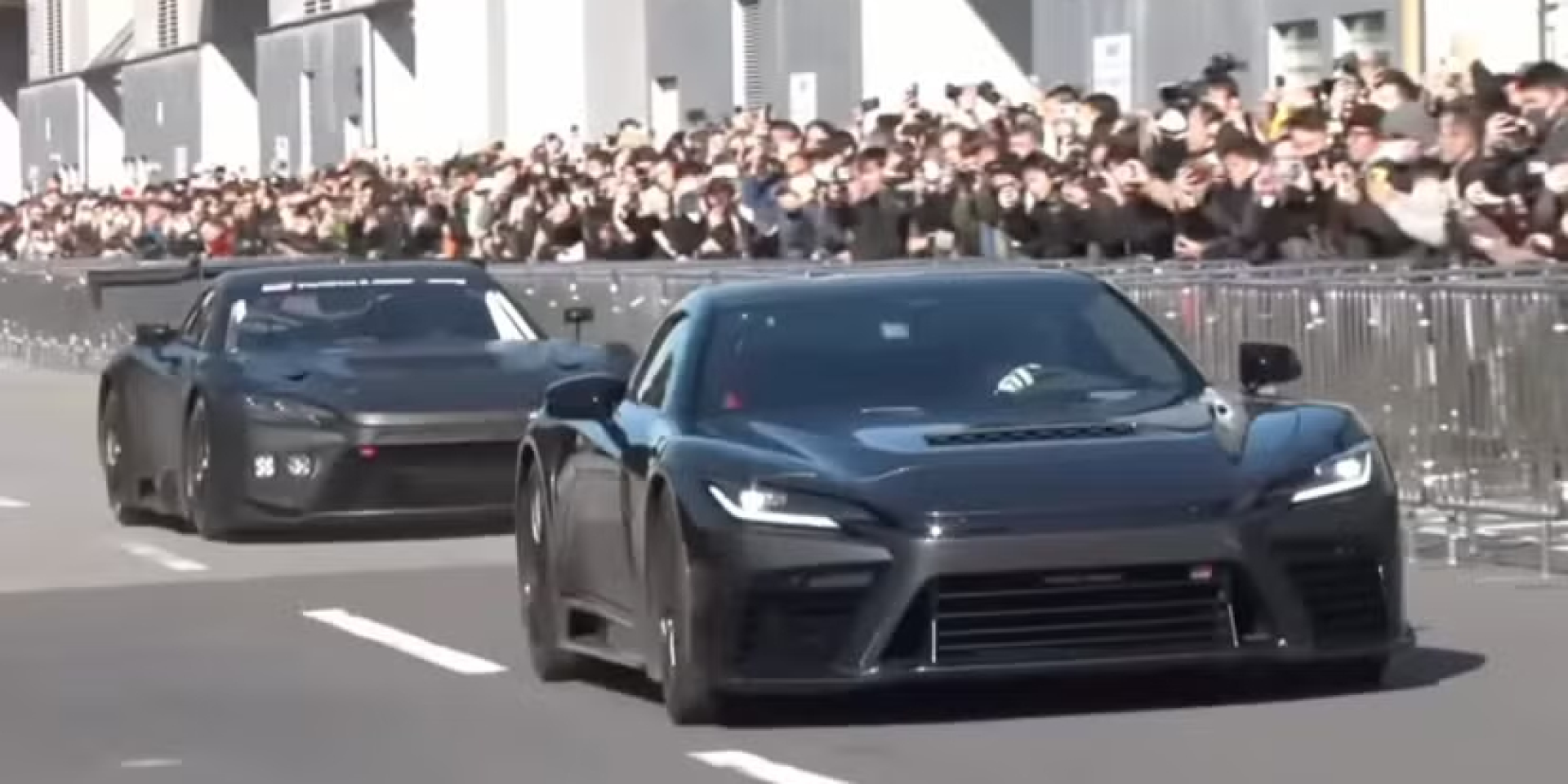 Машину тестируют на дорогах общего пользования (Фото: Toyota Gazoo Racing на YouTube)