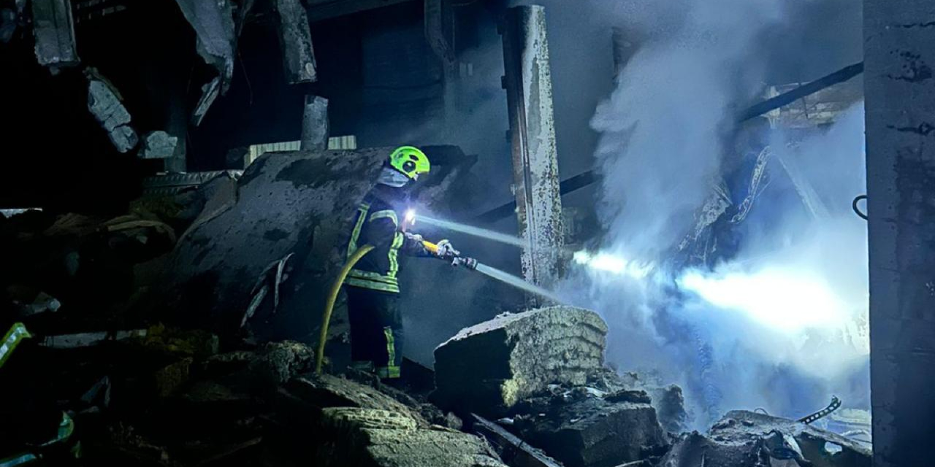 Consequences of enemy shelling (Photo: Department of the State Emergency Service in Kyiv region)