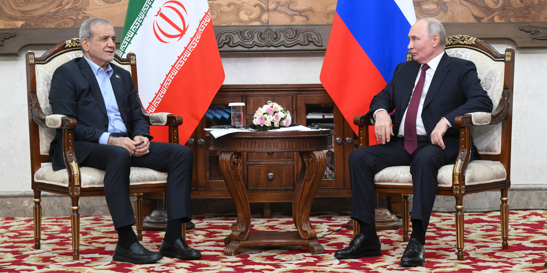 Masoud Pezeshkian and Vladimir Putin (Photo: Sputnik/Kristina Solovyova/Pool via REUTERS)