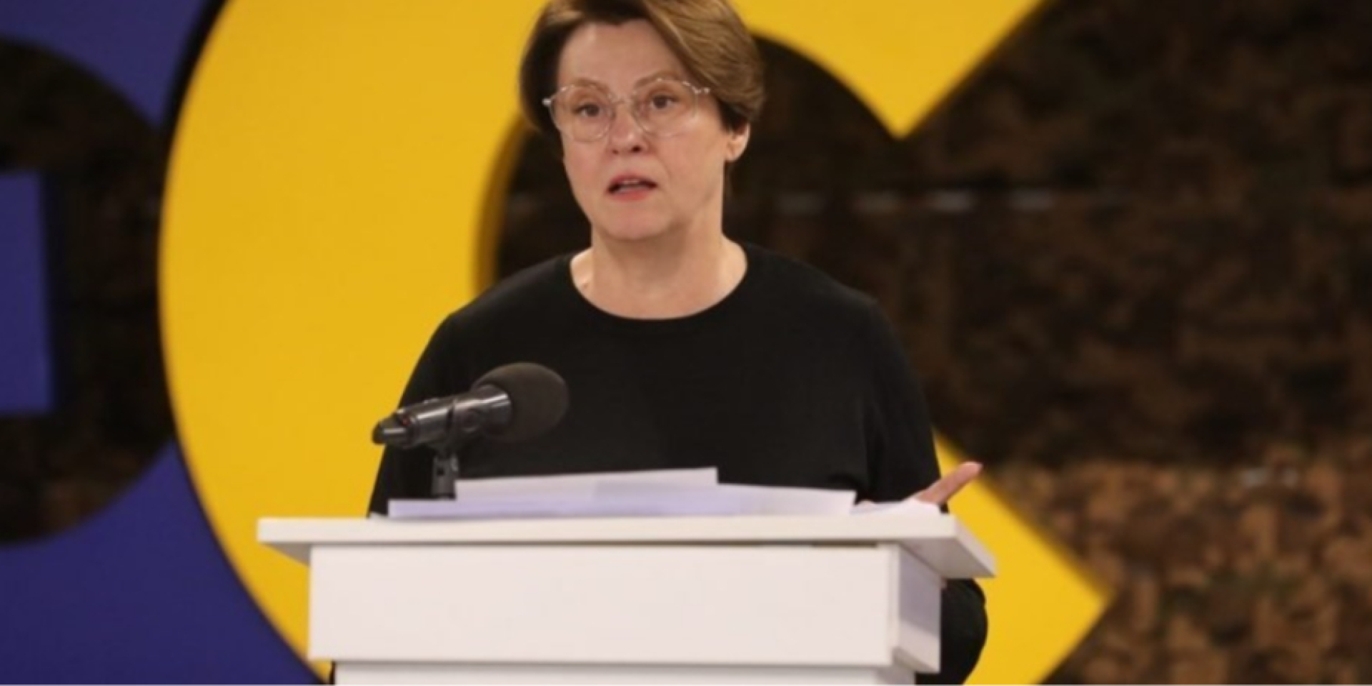 MP Nina Yuzhanina made a statement at a meeting of the Verkhovna Rada’s Temporary Investigative Commission. (Photo: Eurosolidarity.org)
